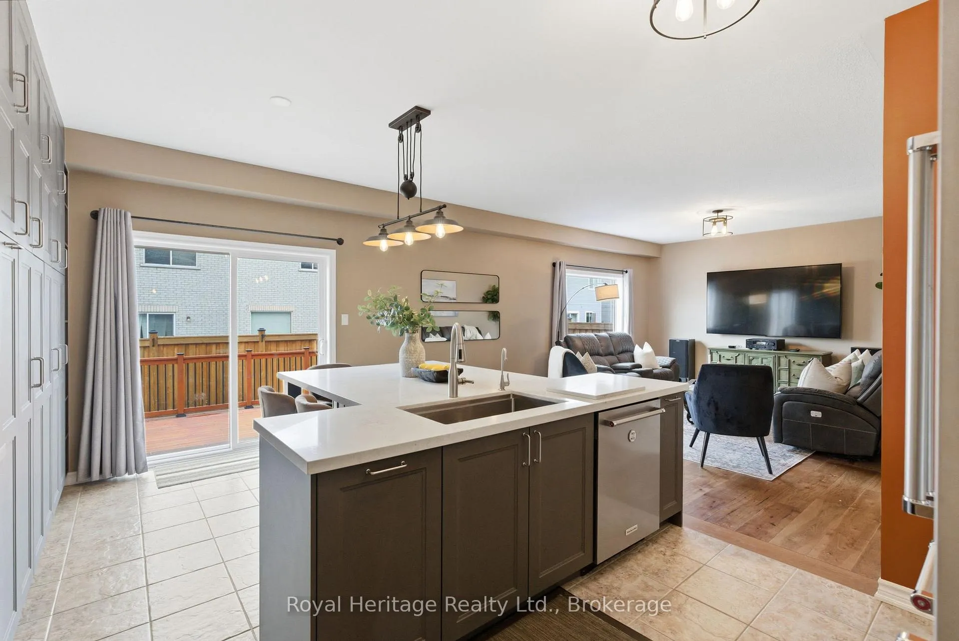 Photo 7 of 503 Wansbrough Way, Shelburne — HOMEH