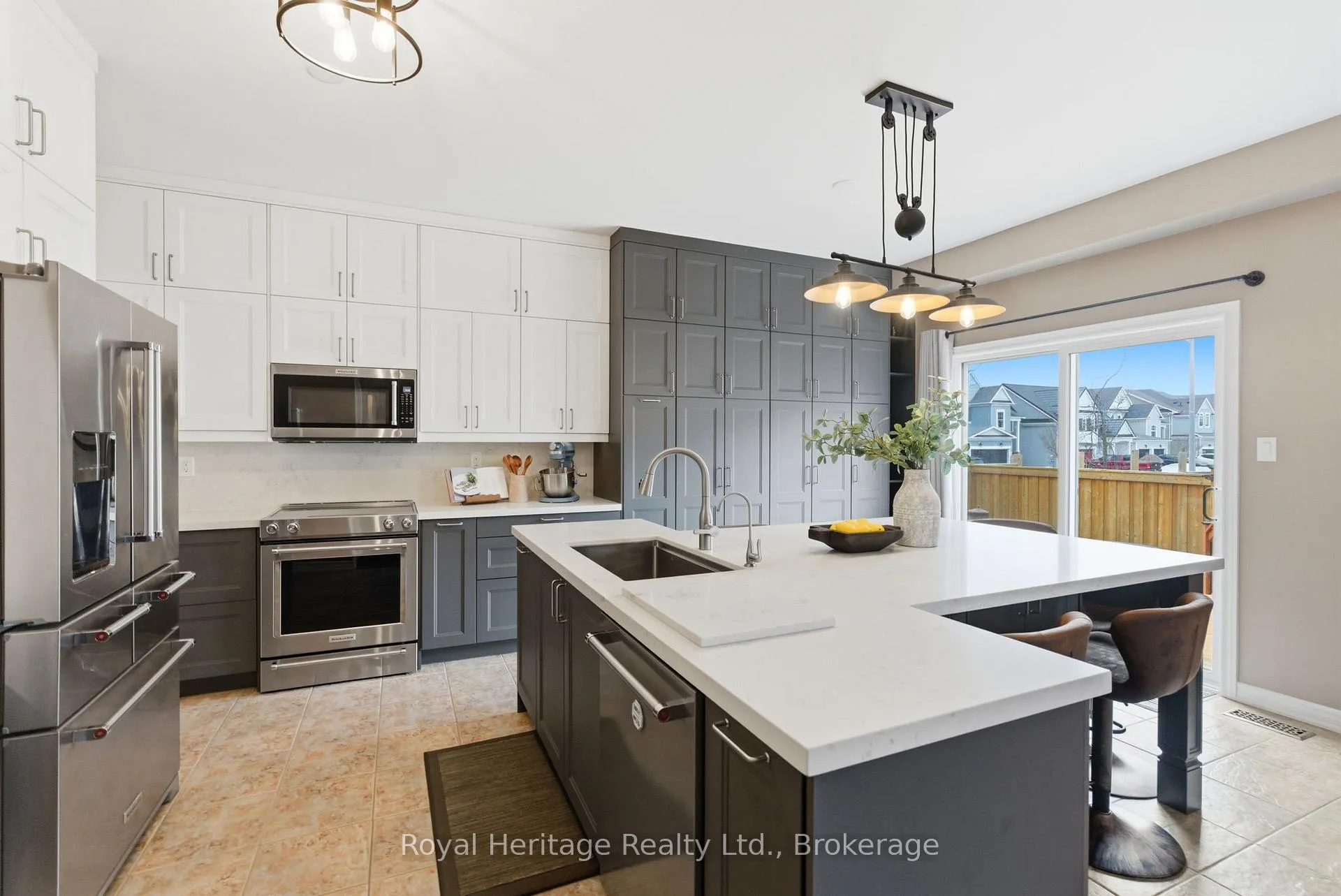 Photo 14 of 503 Wansbrough Way, Shelburne — HOMEH
