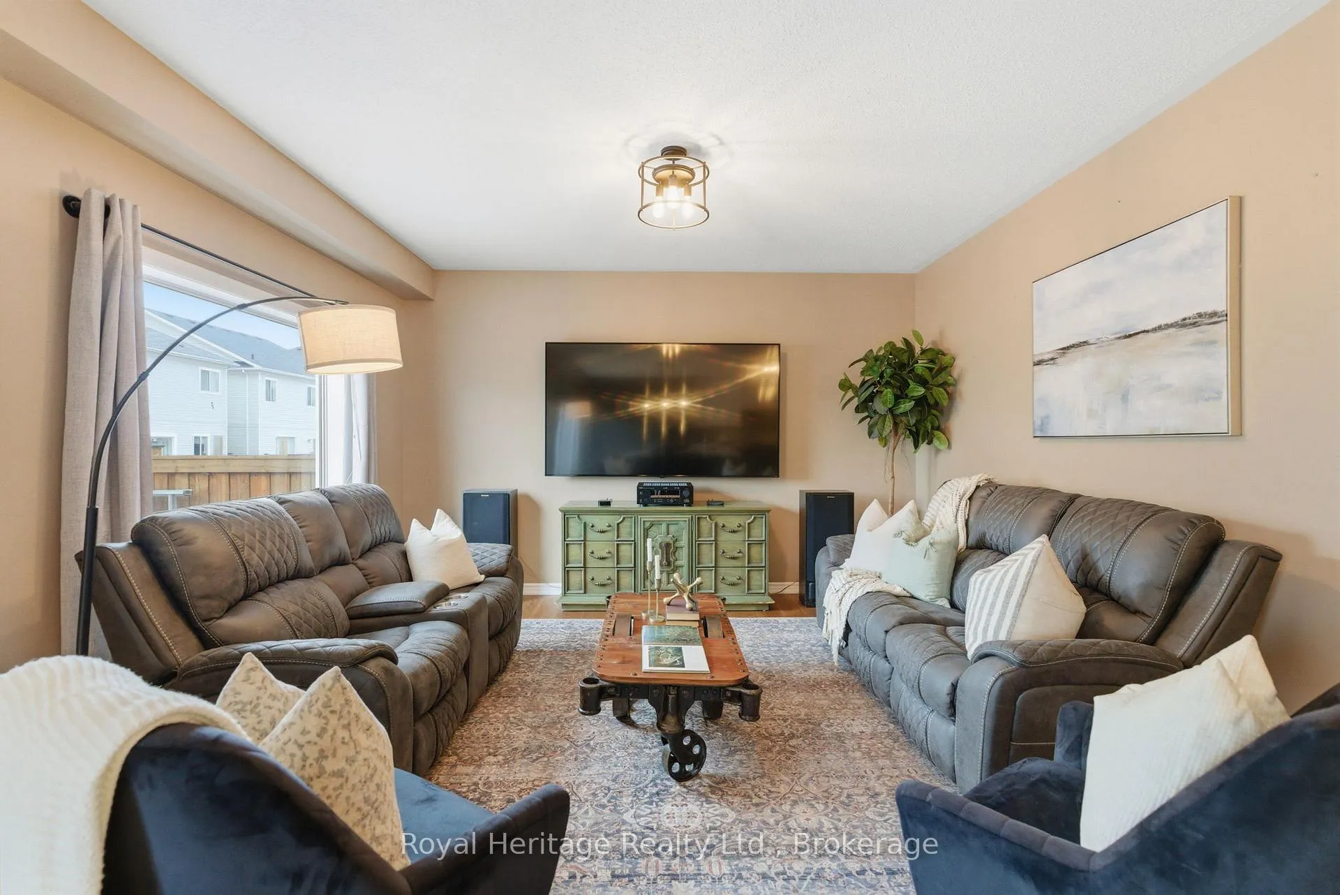 Photo 15 of 503 Wansbrough Way, Shelburne — HOMEH