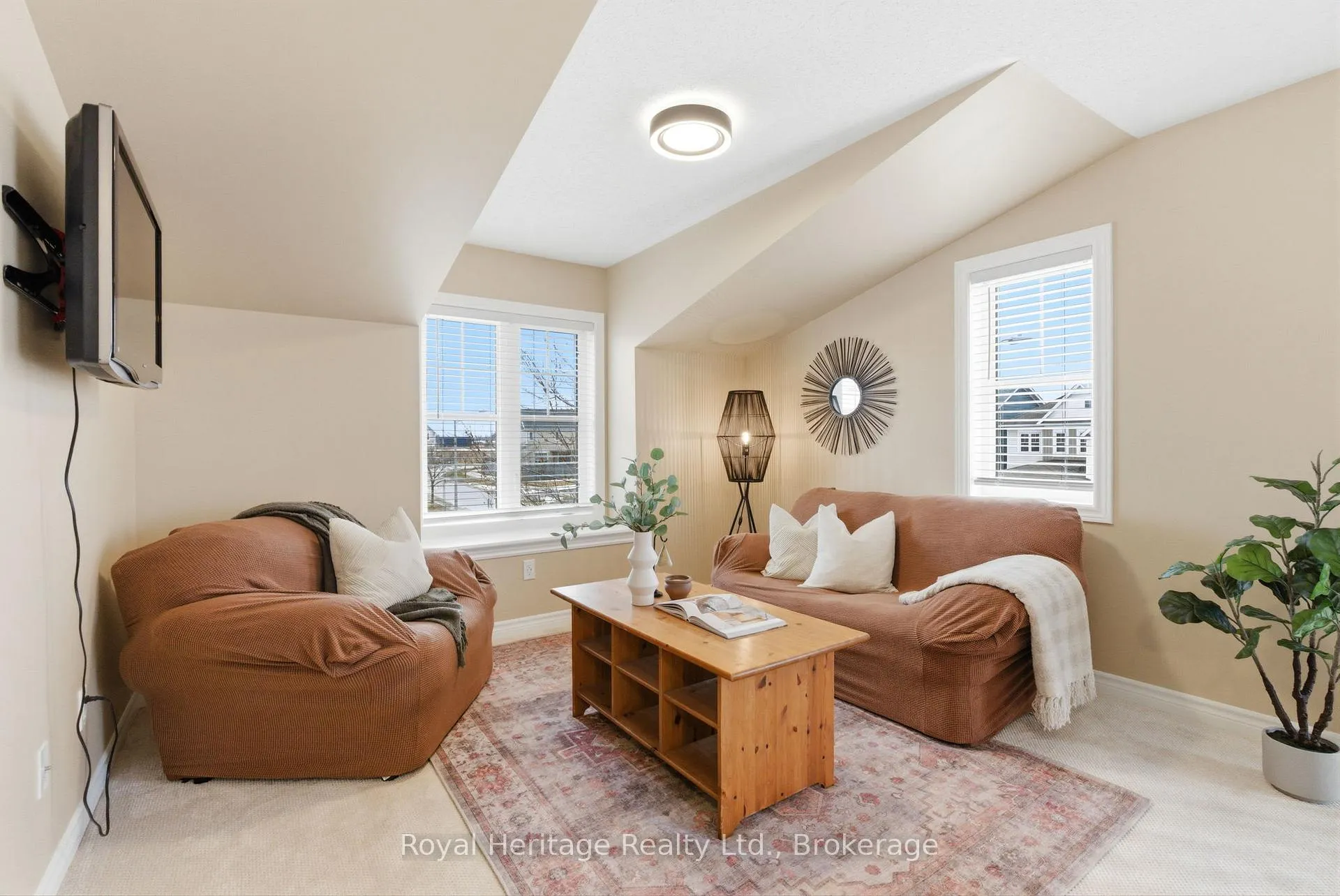 Photo 23 of 503 Wansbrough Way, Shelburne — HOMEH