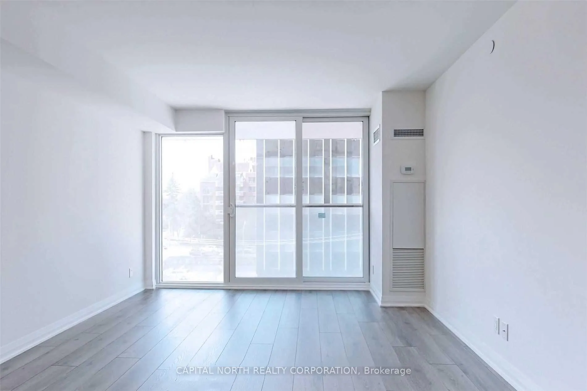 Photo 6 of Unit 403, 99 Foxbar Drive, Toronto, Yonge-St. Clair — HOMEH