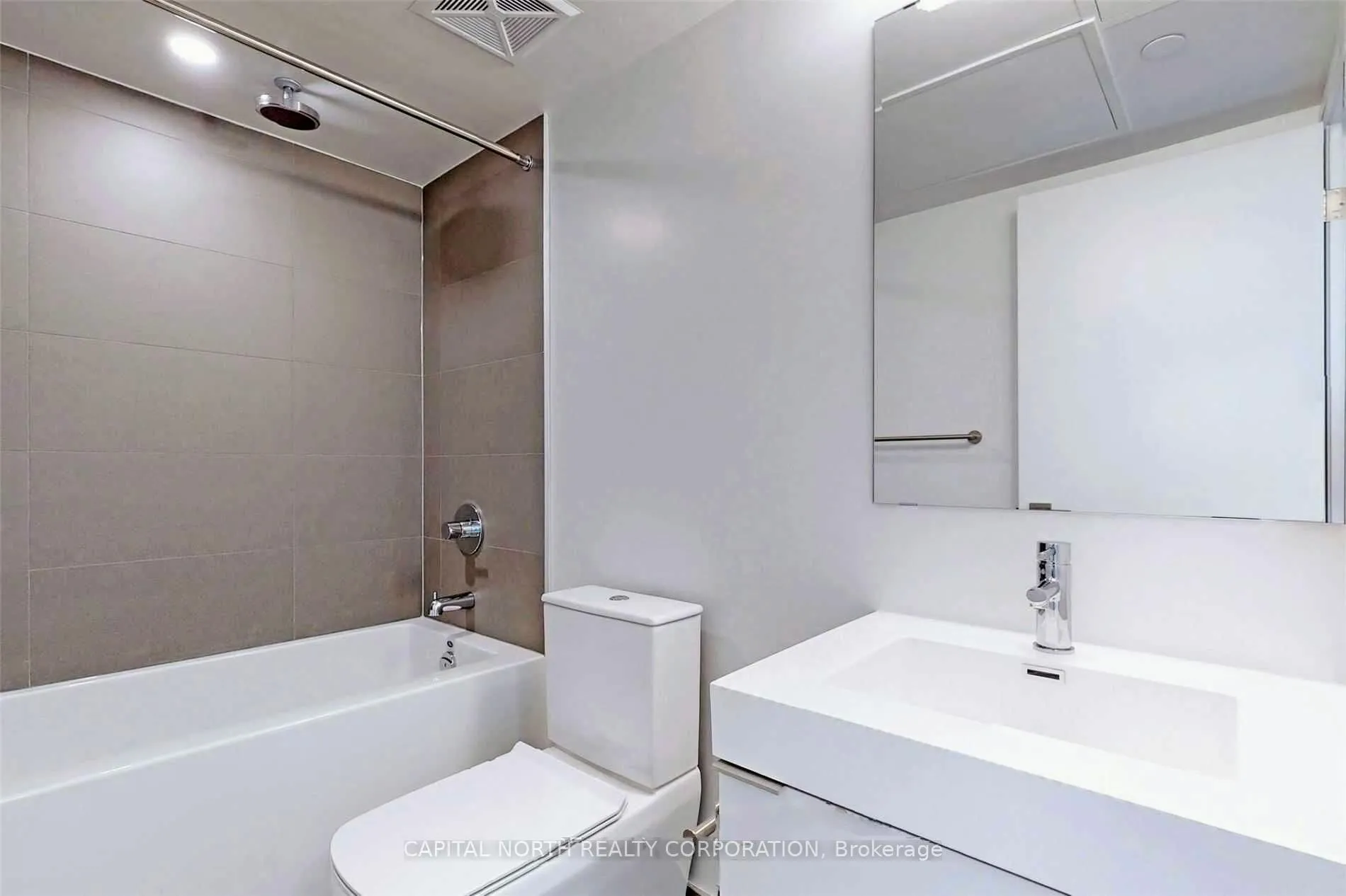 Photo 12 of Unit 403, 99 Foxbar Drive, Toronto, Yonge-St. Clair — HOMEH
