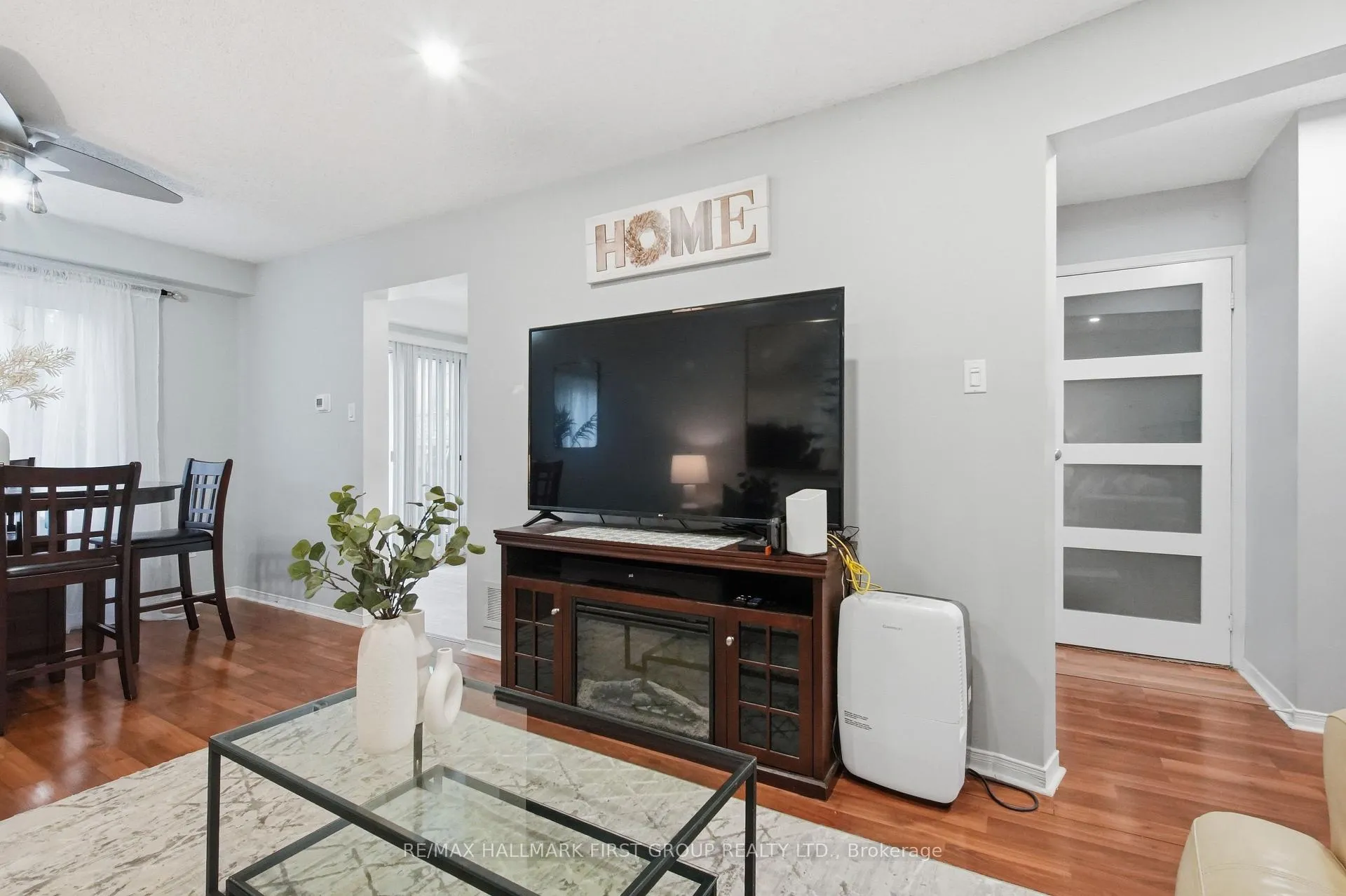 Photo 5 of 73 Hughes Crescent, Ajax, Central — HOMEH