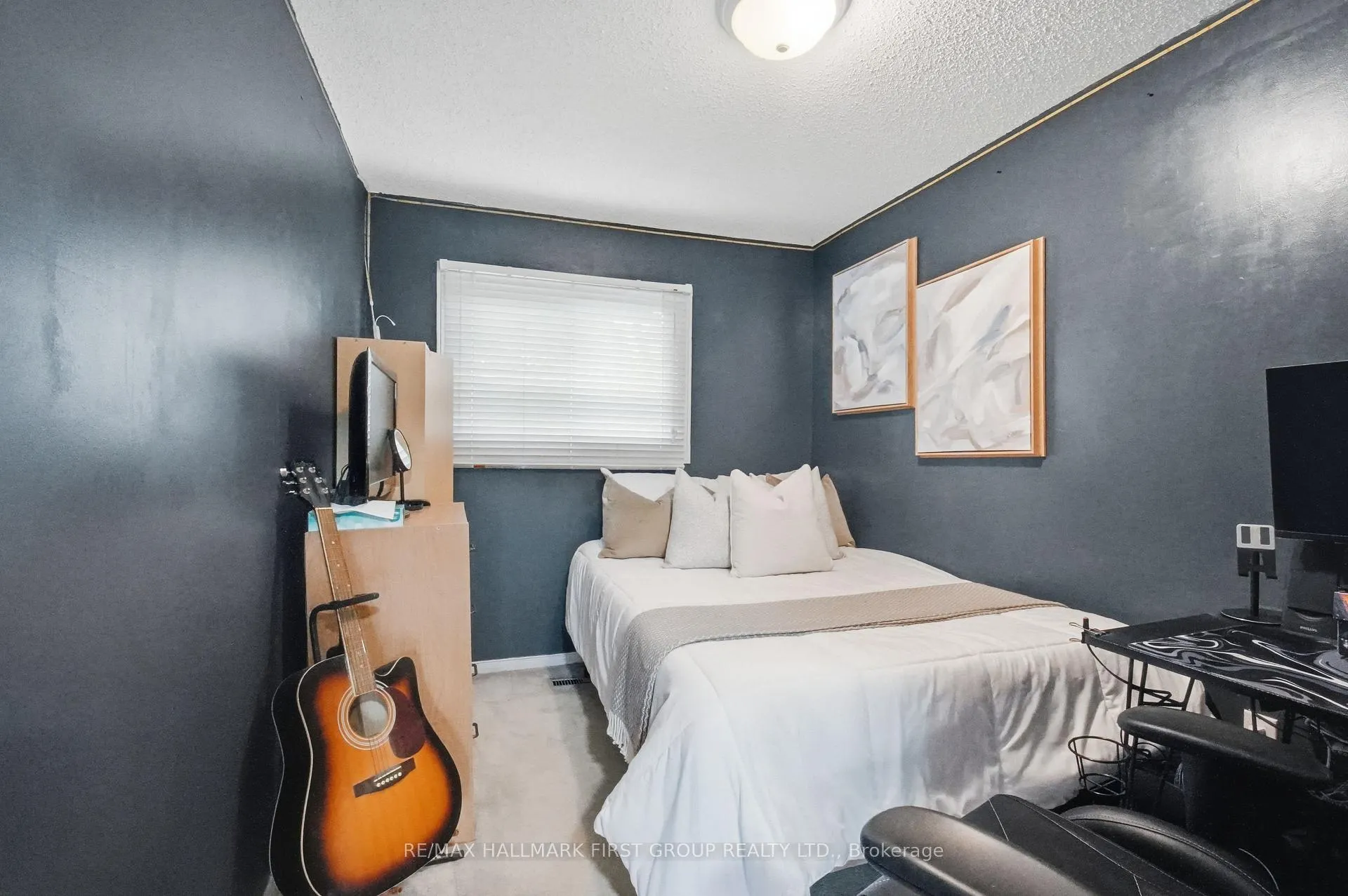 Photo 14 of 73 Hughes Crescent, Ajax, Central — HOMEH