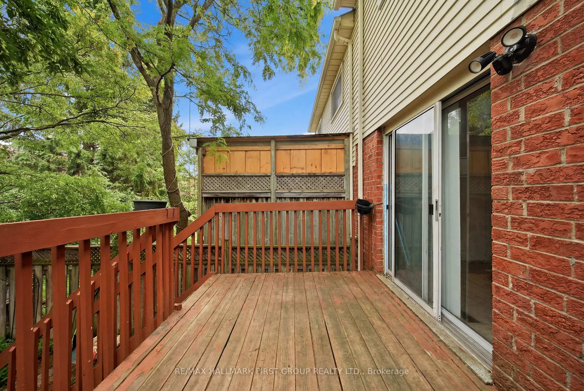 Photo 19 of 73 Hughes Crescent, Ajax, Central — HOMEH