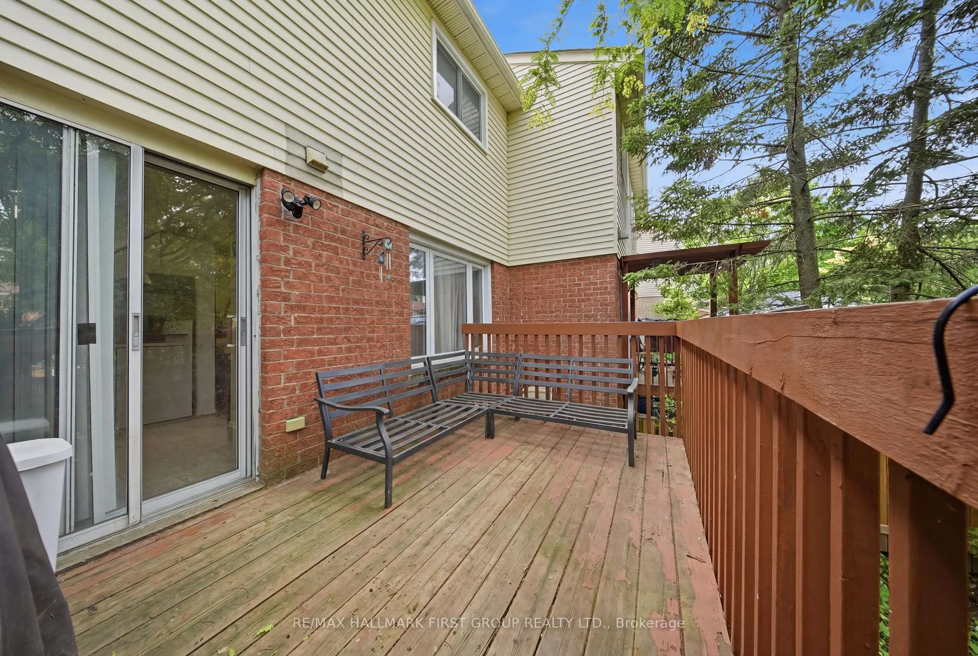 Photo 20 of 73 Hughes Crescent, Ajax, Central — HOMEH