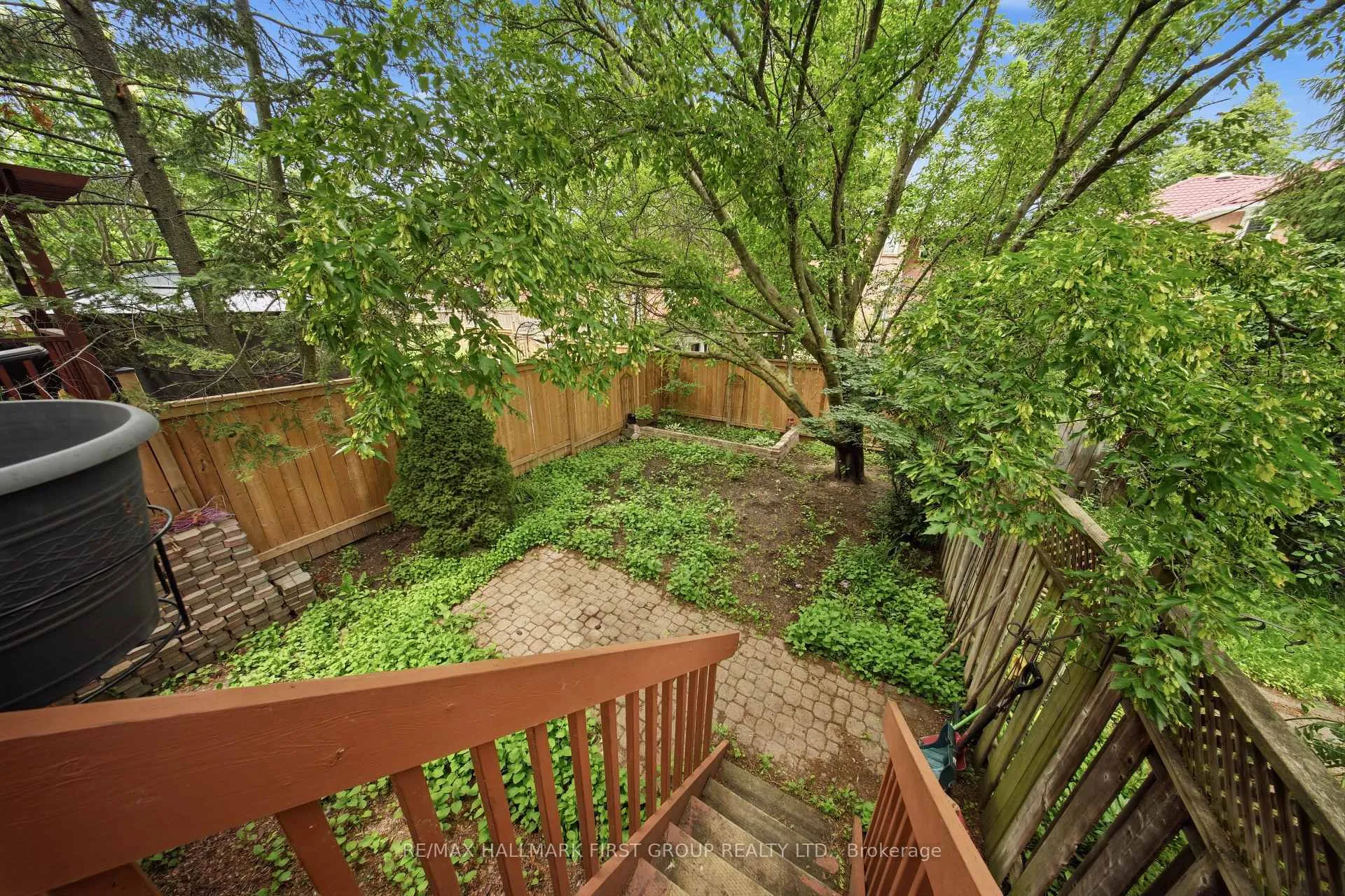Photo 21 of 73 Hughes Crescent, Ajax, Central — HOMEH