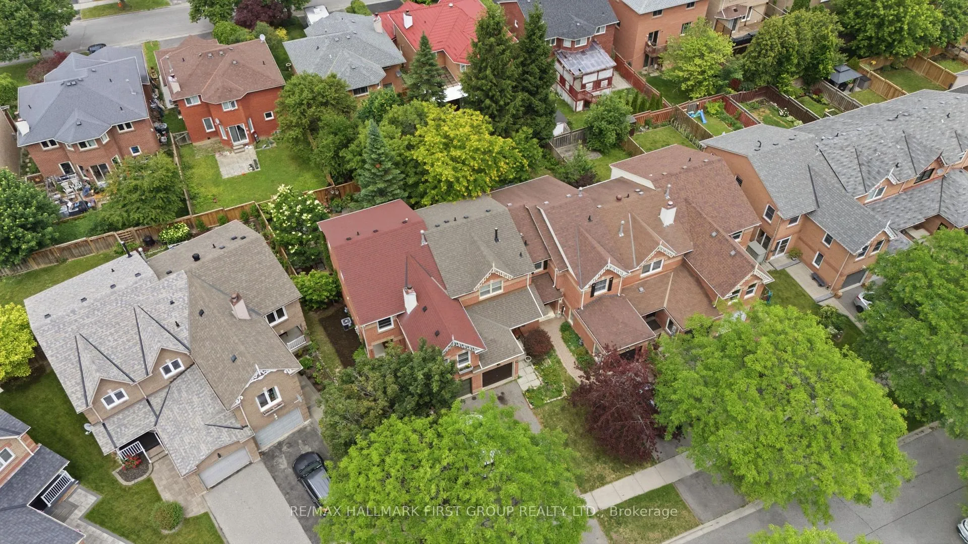 Photo 24 of 73 Hughes Crescent, Ajax, Central — HOMEH