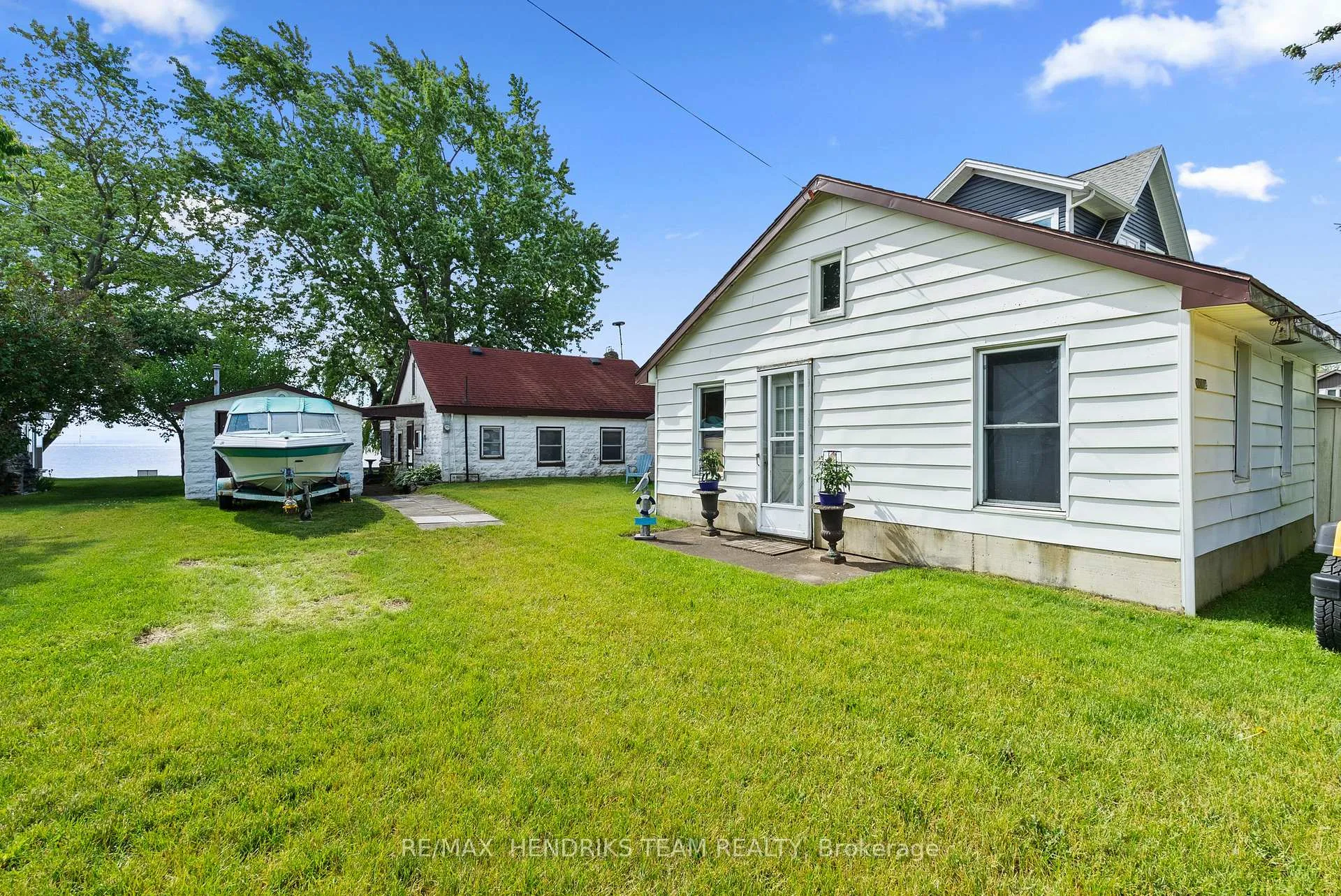 Photo 24 of 11273 Harbourview Road, Wainfleet, Lakeshore — HOMEH