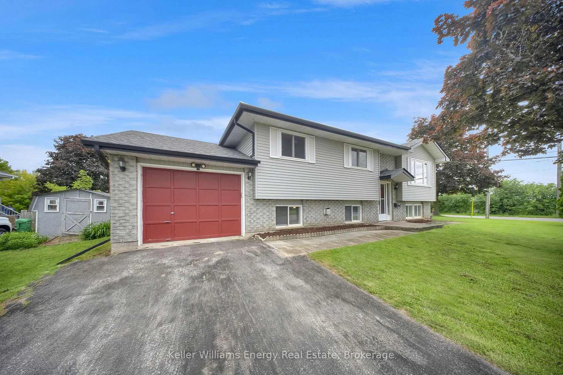 Photo 2 of 428 Otonabee Drive, Peterborough, Ashburnham Ward 4 — HOMEH