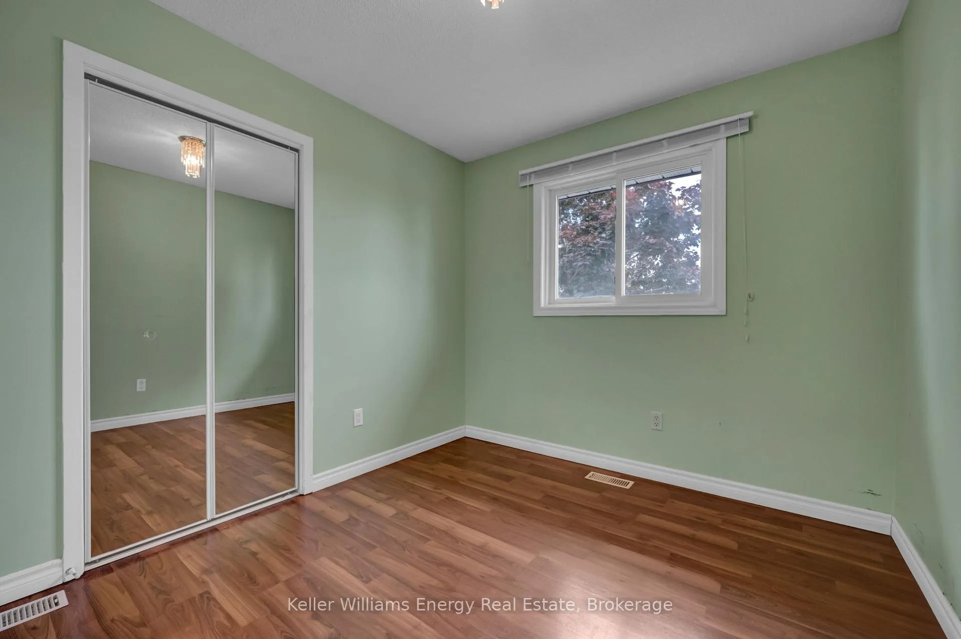 Photo 26 of 428 Otonabee Drive, Peterborough, Ashburnham Ward 4 — HOMEH