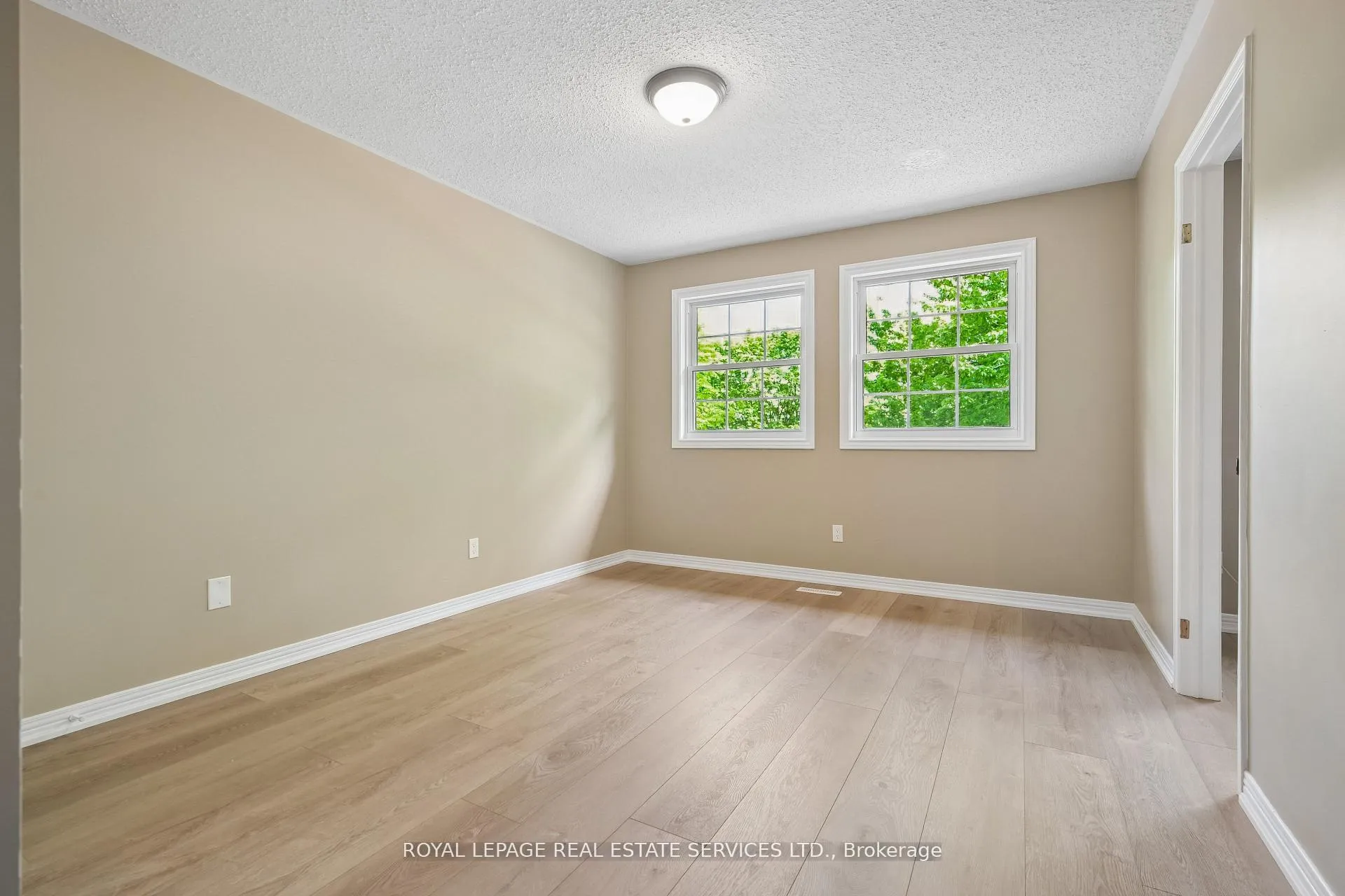 Photo 24 of 1262 Old Colony Road, Oakville, Glen Abbey — HOMEH