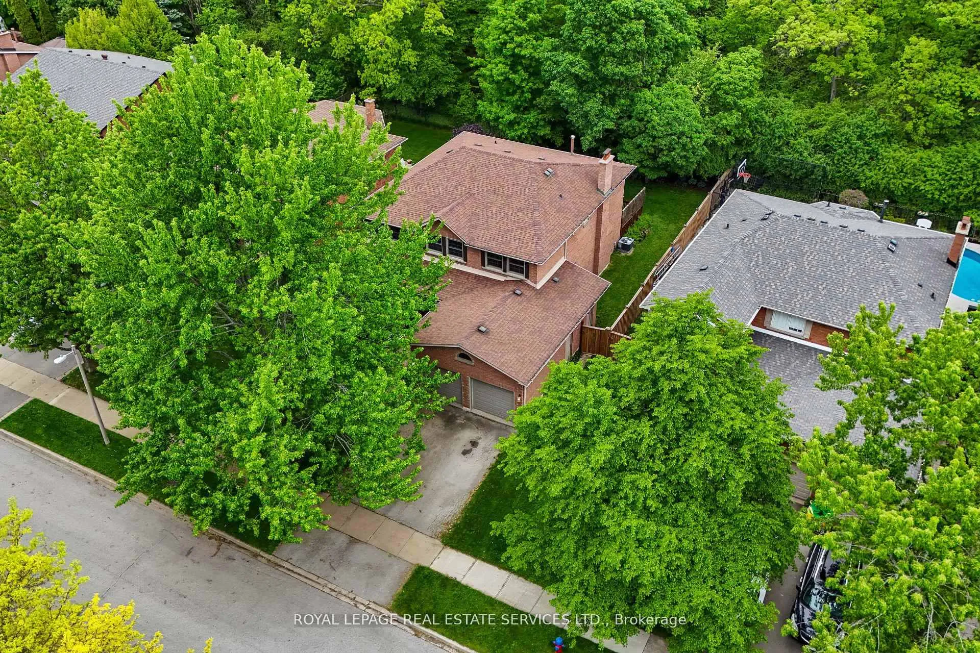 Photo 38 of 1262 Old Colony Road, Oakville, Glen Abbey — HOMEH
