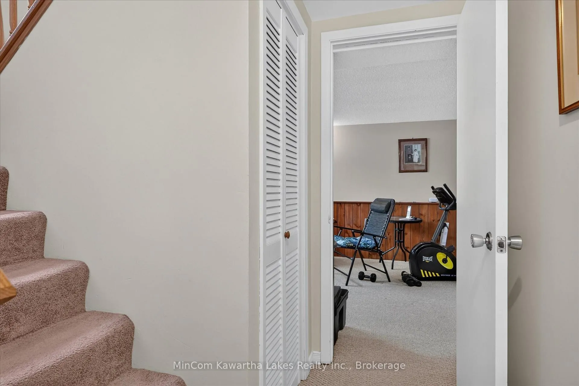 Photo 24 of 1891 Croftdale Crescent, Peterborough, Monaghan Ward 2 — HOMEH