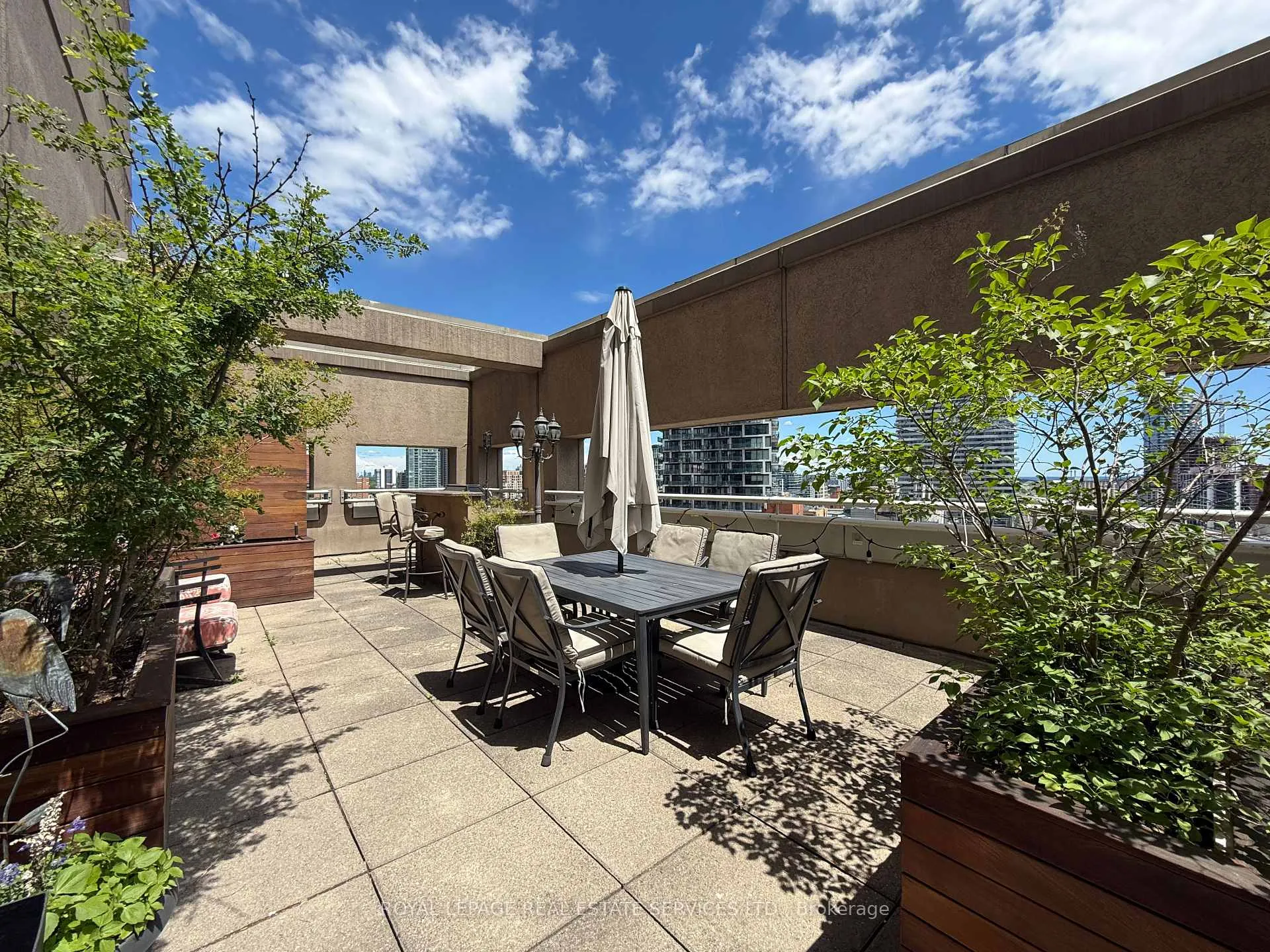 Photo 15 of Unit 1718, 25 The Esplanade, Toronto, Waterfront Communities — HOMEH
