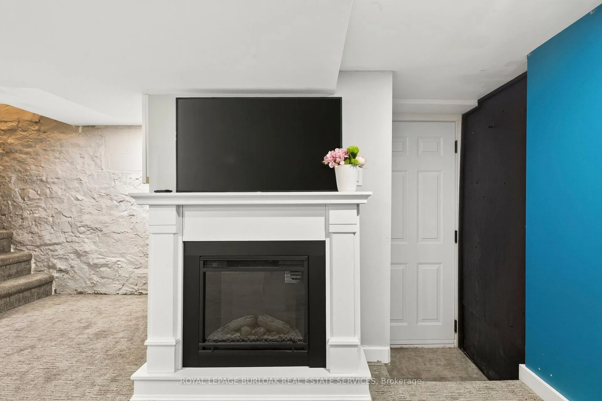 Photo 38 of 104 Gibson Street, Grimsby, Grimsby West — HOMEH