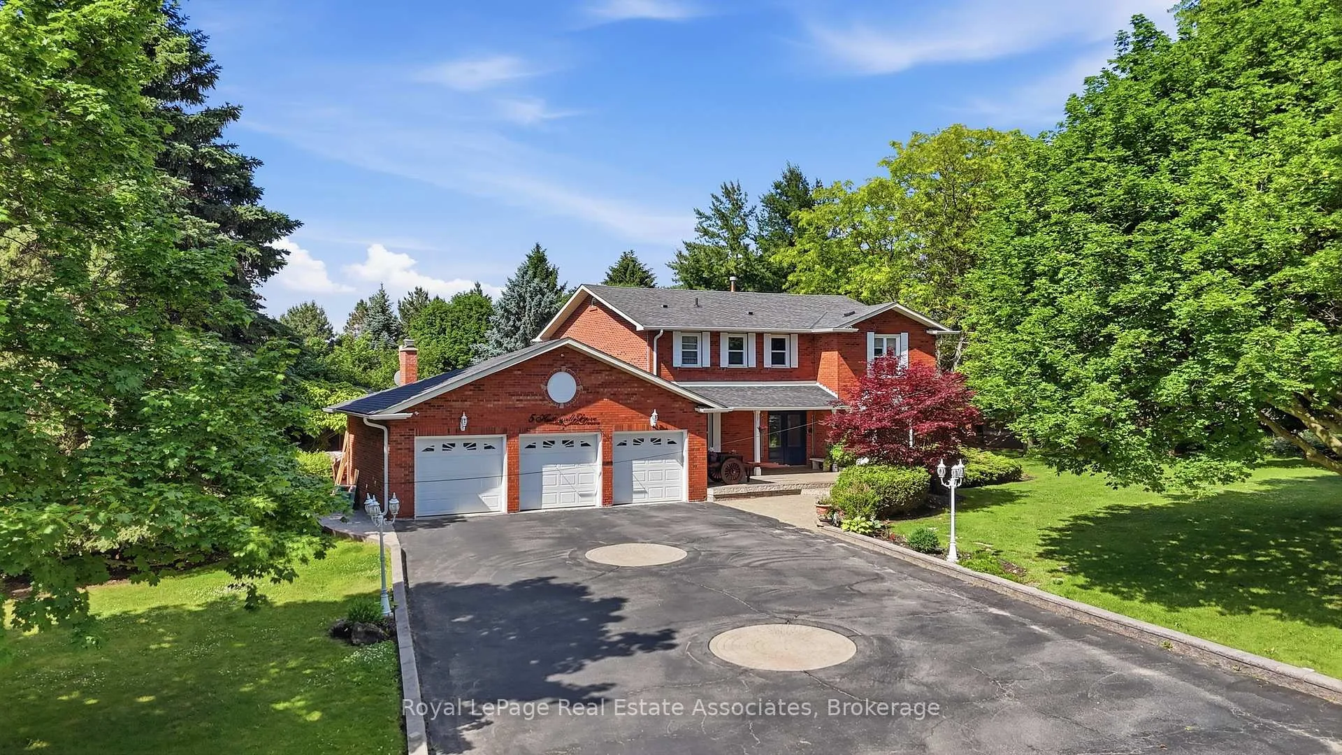Photo 1 of 5 Huttonville Drive, Brampton, Huttonville — HOMEH