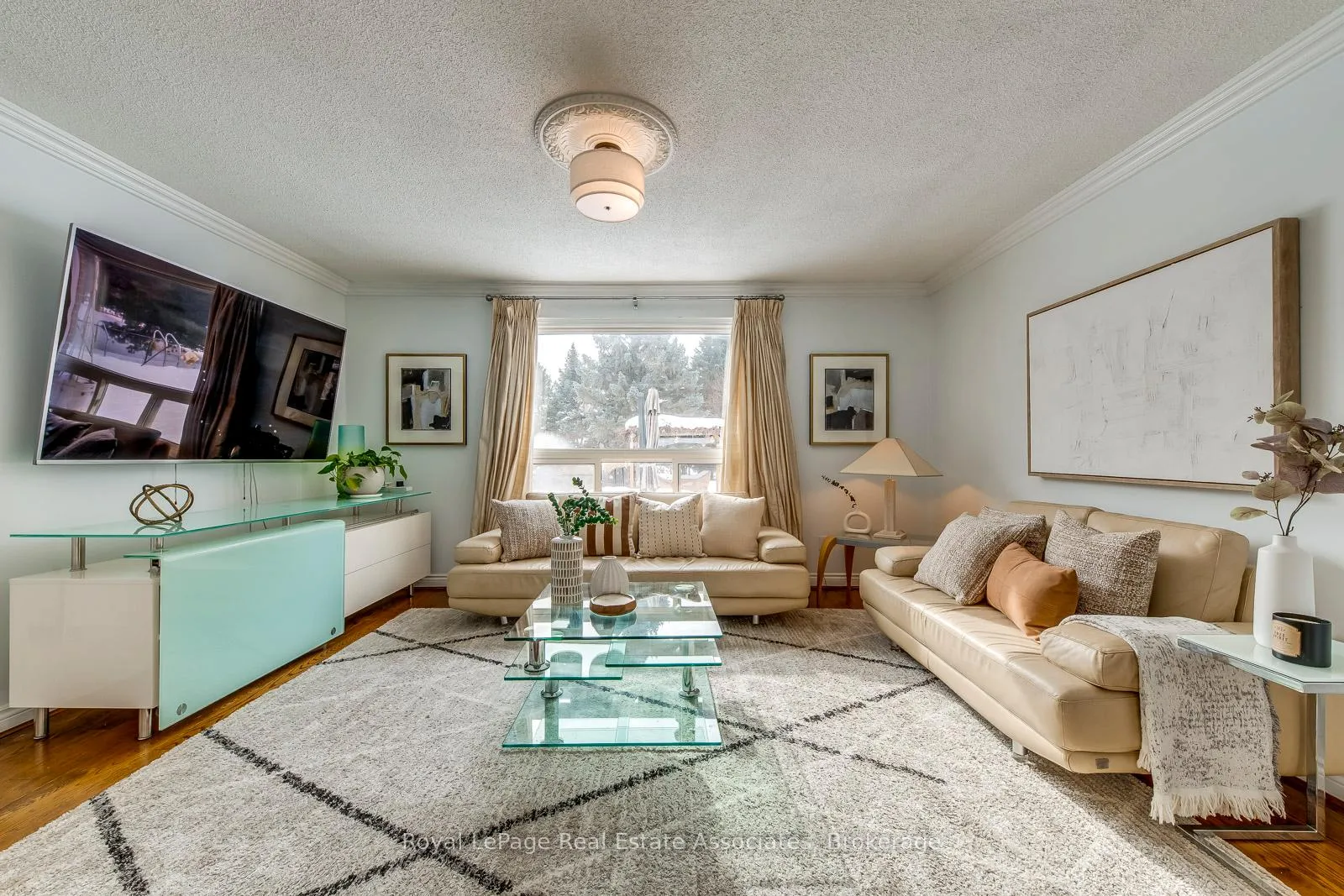 Photo 20 of 5 Huttonville Drive, Brampton, Huttonville — HOMEH