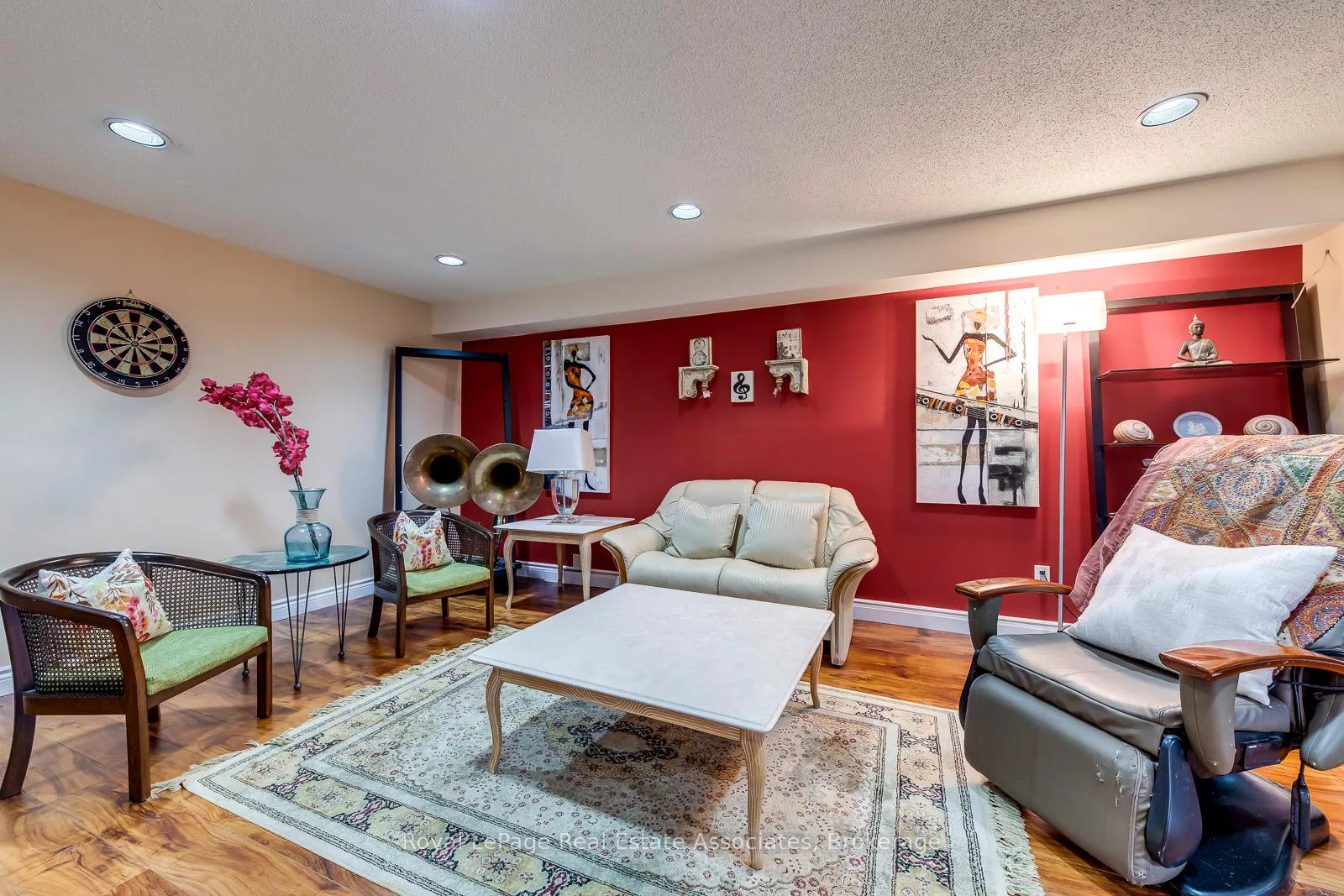 Photo 36 of 5 Huttonville Drive, Brampton, Huttonville — HOMEH