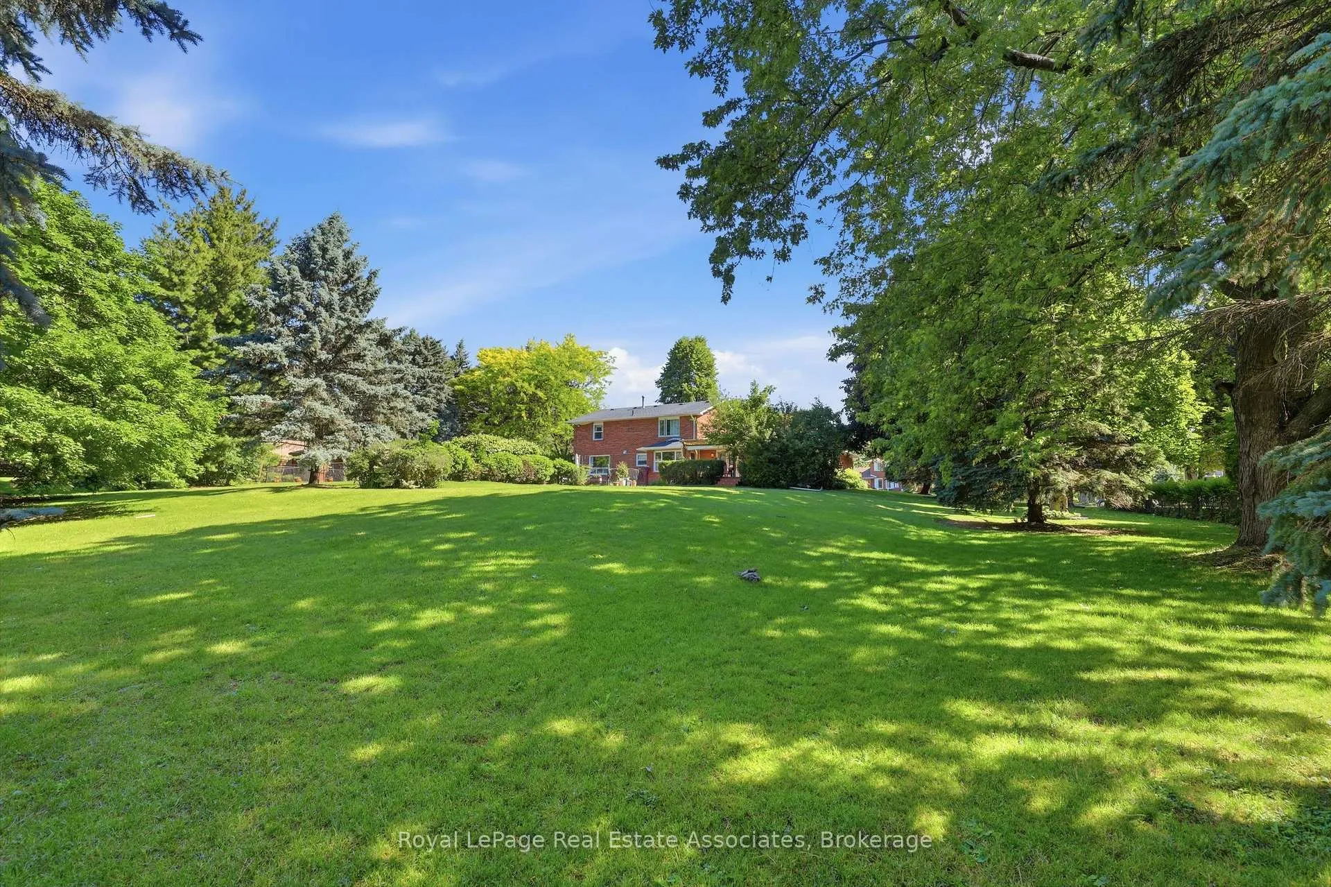 Photo 46 of 5 Huttonville Drive, Brampton, Huttonville — HOMEH