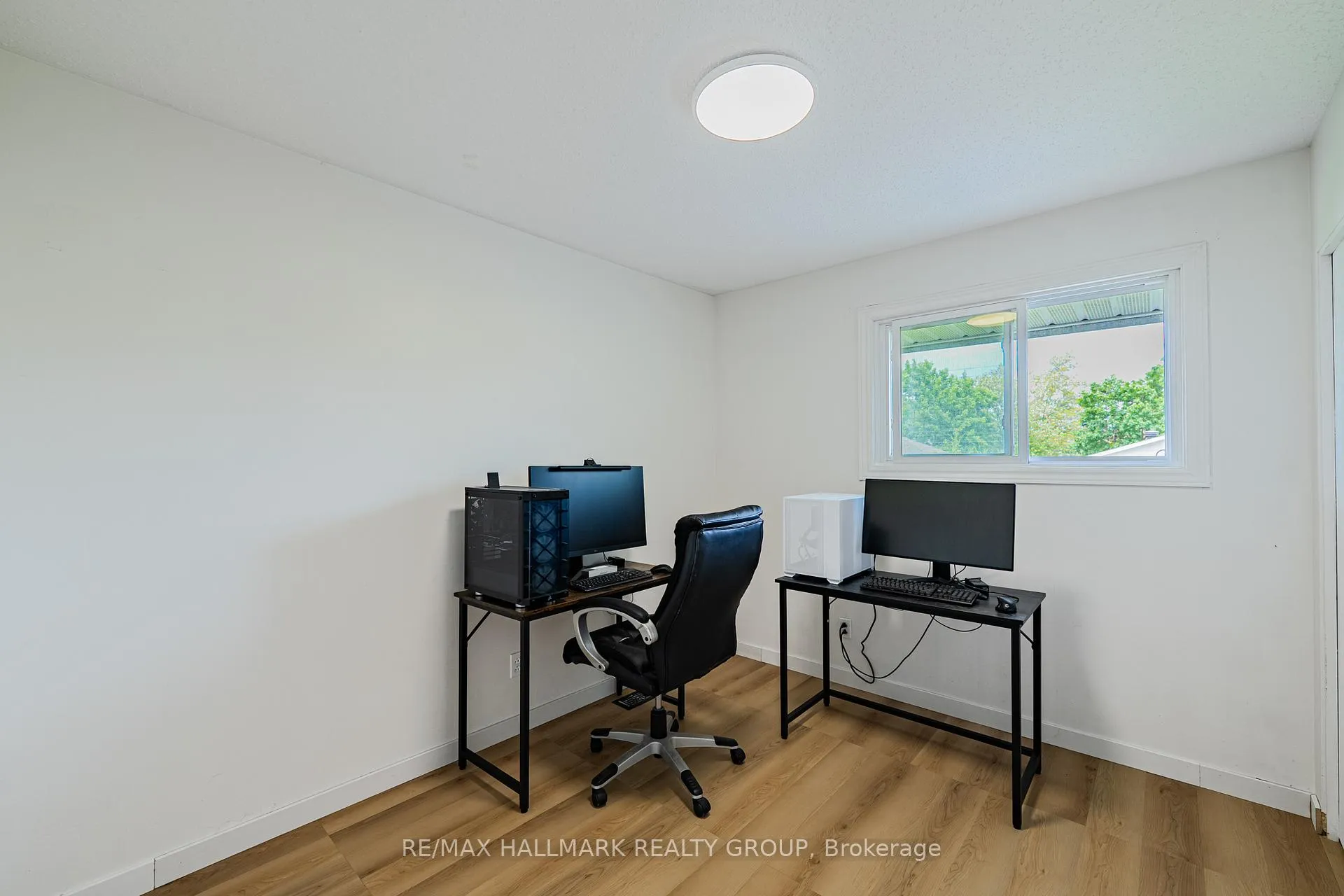 Photo 16 of 3319 Kodiak Street, Ottawa, South Keys — HOMEH