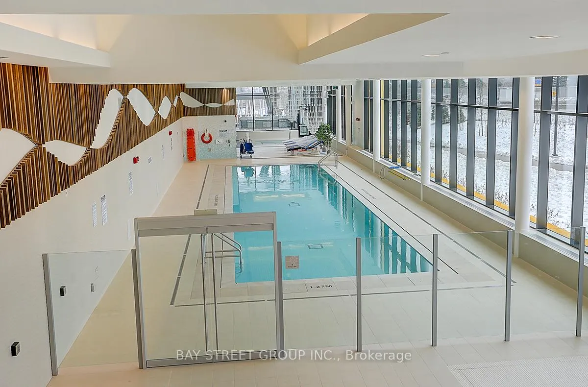 Photo 14 of Unit 2512, 95 Mcmahon Drive, North York, Bayview Village — HOMEH