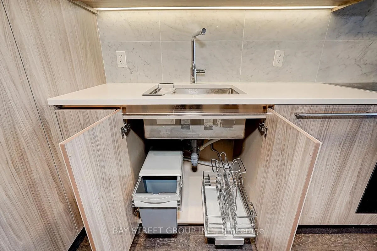 Photo 43 of Unit 2512, 95 Mcmahon Drive, North York, Bayview Village — HOMEH