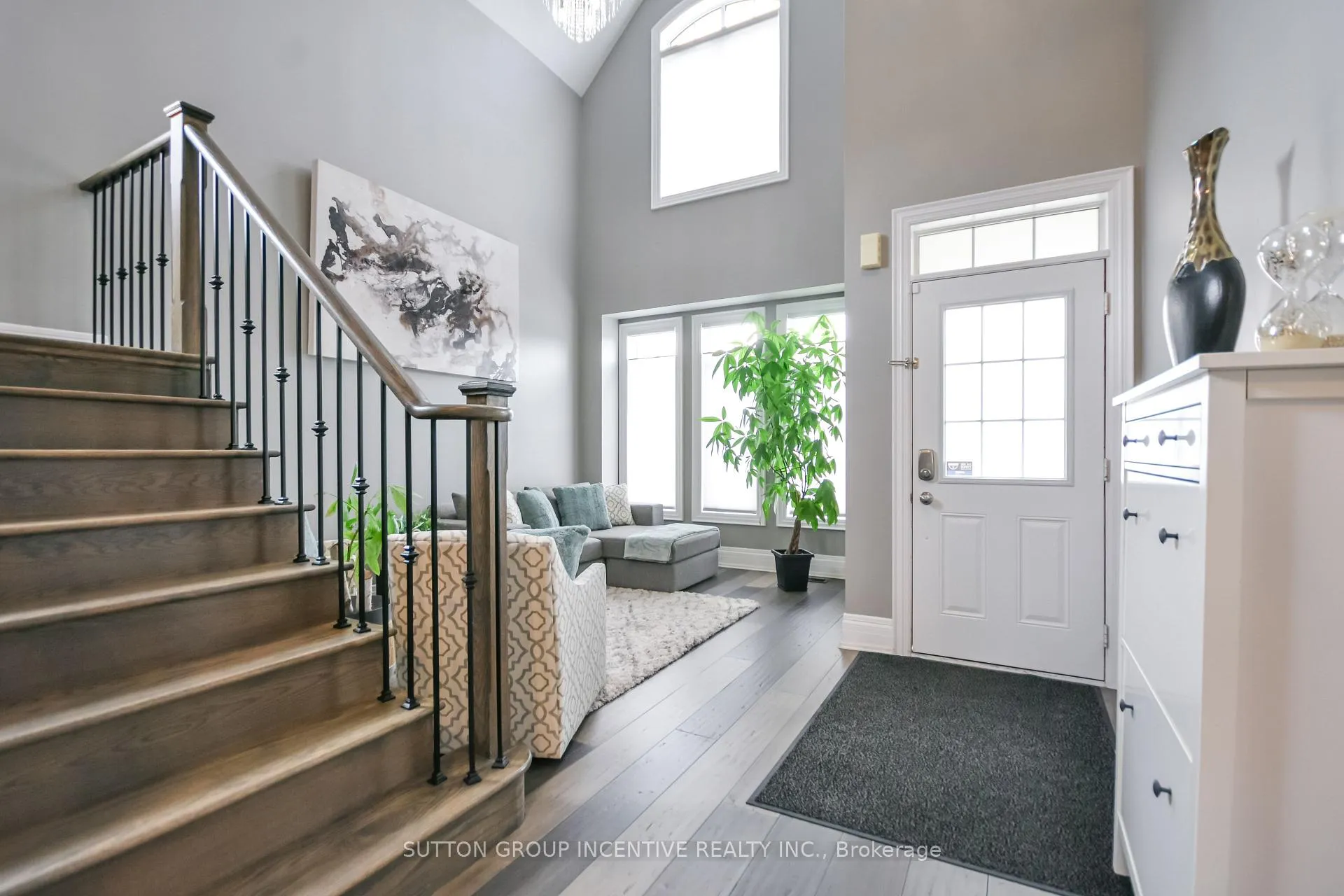 Photo 3 of 8 Oliver's Mill Road, Springwater, Centre Vespra — HOMEH