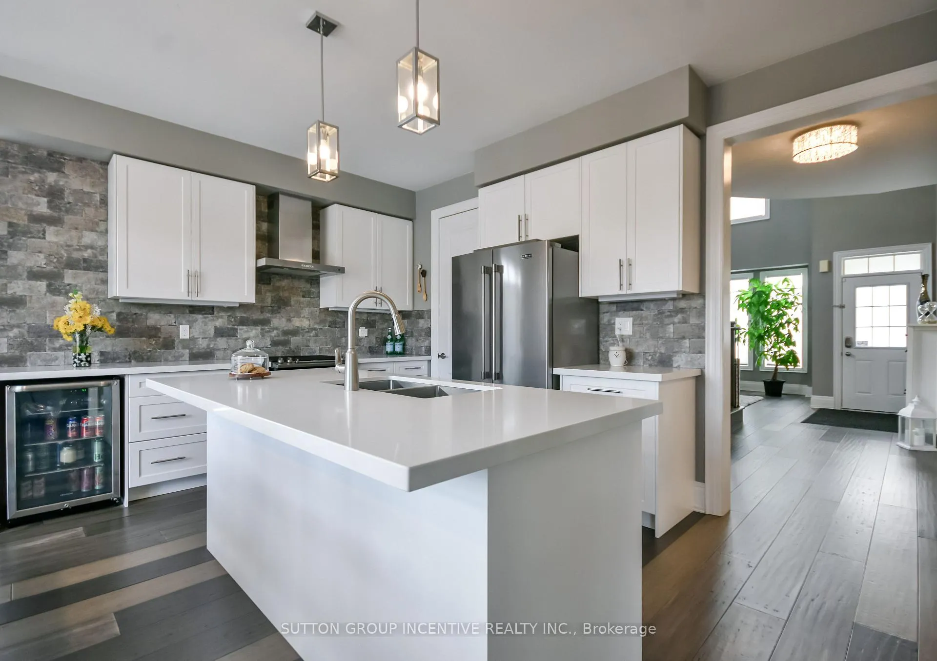 Photo 8 of 8 Oliver's Mill Road, Springwater, Centre Vespra — HOMEH