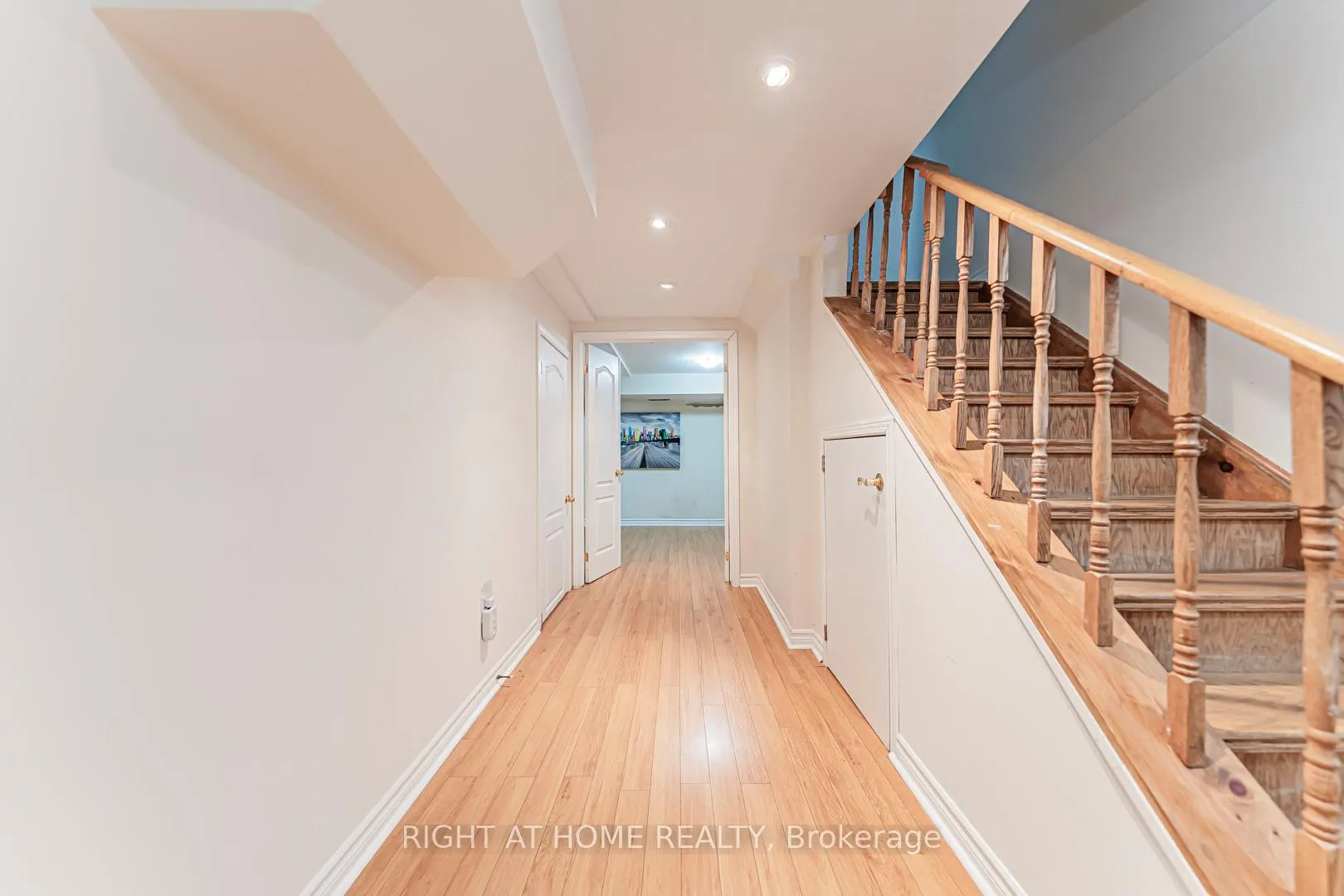 Photo 28 of 604 Summer Park Crescent, Mississauga, Fairview — HOMEH