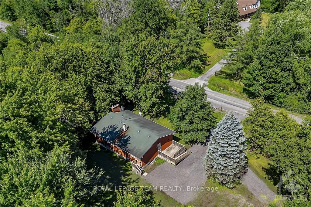 Photo 29 of 697 Oak Creek Road, Ottawa, Huntley Ward (South East) — HOMEH