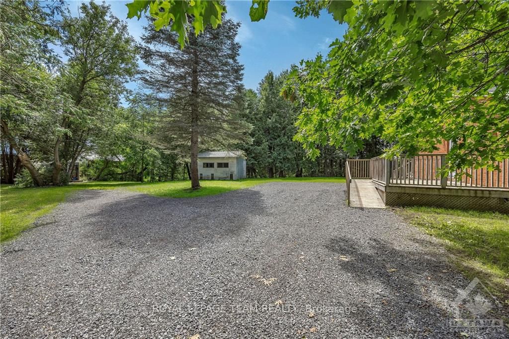 Photo 26 of 697 Oak Creek Road, Ottawa, Huntley Ward (South East) — HOMEH