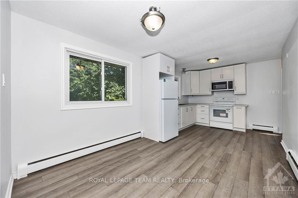 Photo 8 of 697 Oak Creek Road, Ottawa, Huntley Ward (South East) — HOMEH