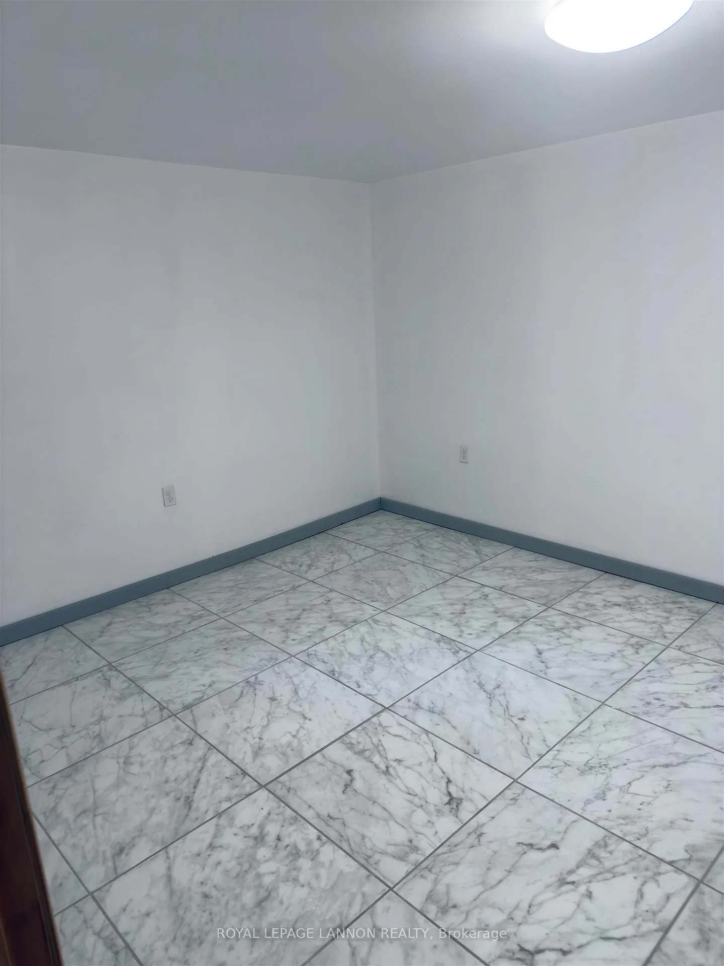 Photo 19 of 206 Varsity Place, Thunder Bay, Academy Heights — HOMEH