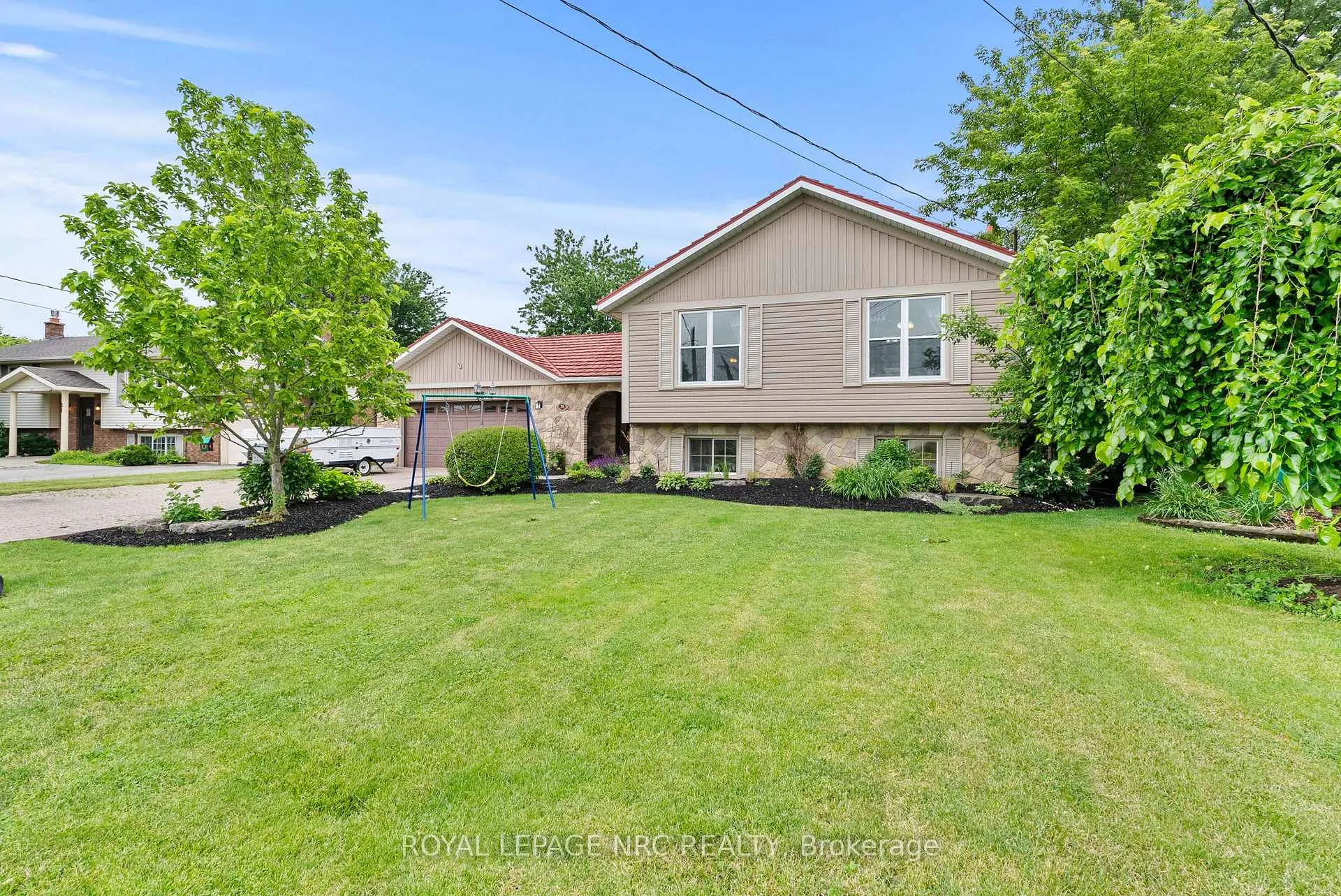 Photo 1 of 38 Killins Street, West Lincoln, Smithville — HOMEH