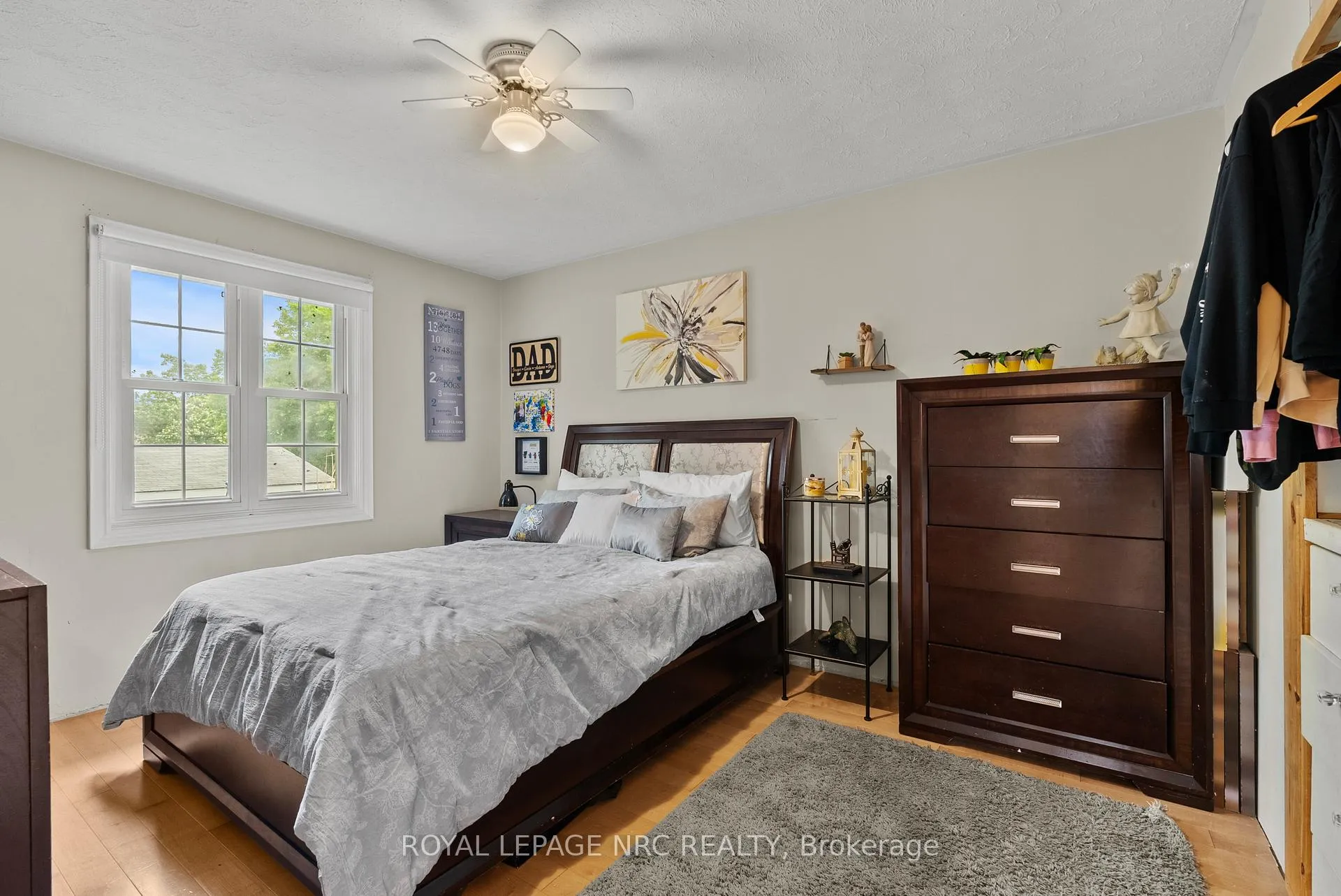 Photo 23 of 38 Killins Street, West Lincoln, Smithville — HOMEH