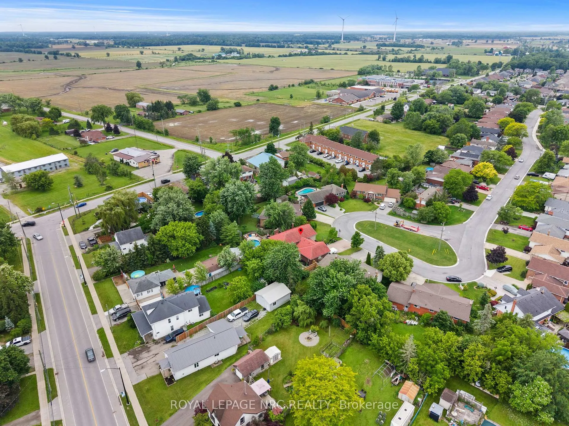 Photo 48 of 38 Killins Street, West Lincoln, Smithville — HOMEH