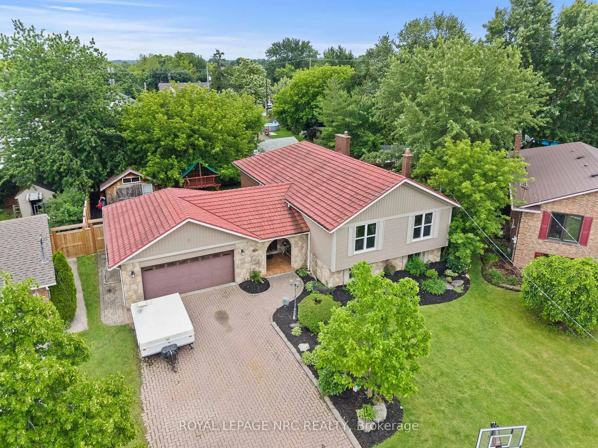 Photo 49 of 38 Killins Street, West Lincoln, Smithville — HOMEH