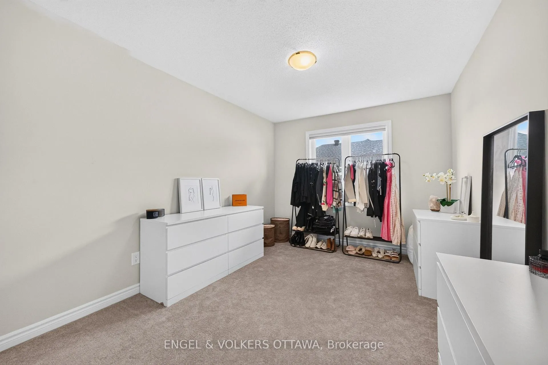 Photo 24 of 33 Focality Crescent, Ottawa, Barrhaven - Half Moon Bay — HOMEH