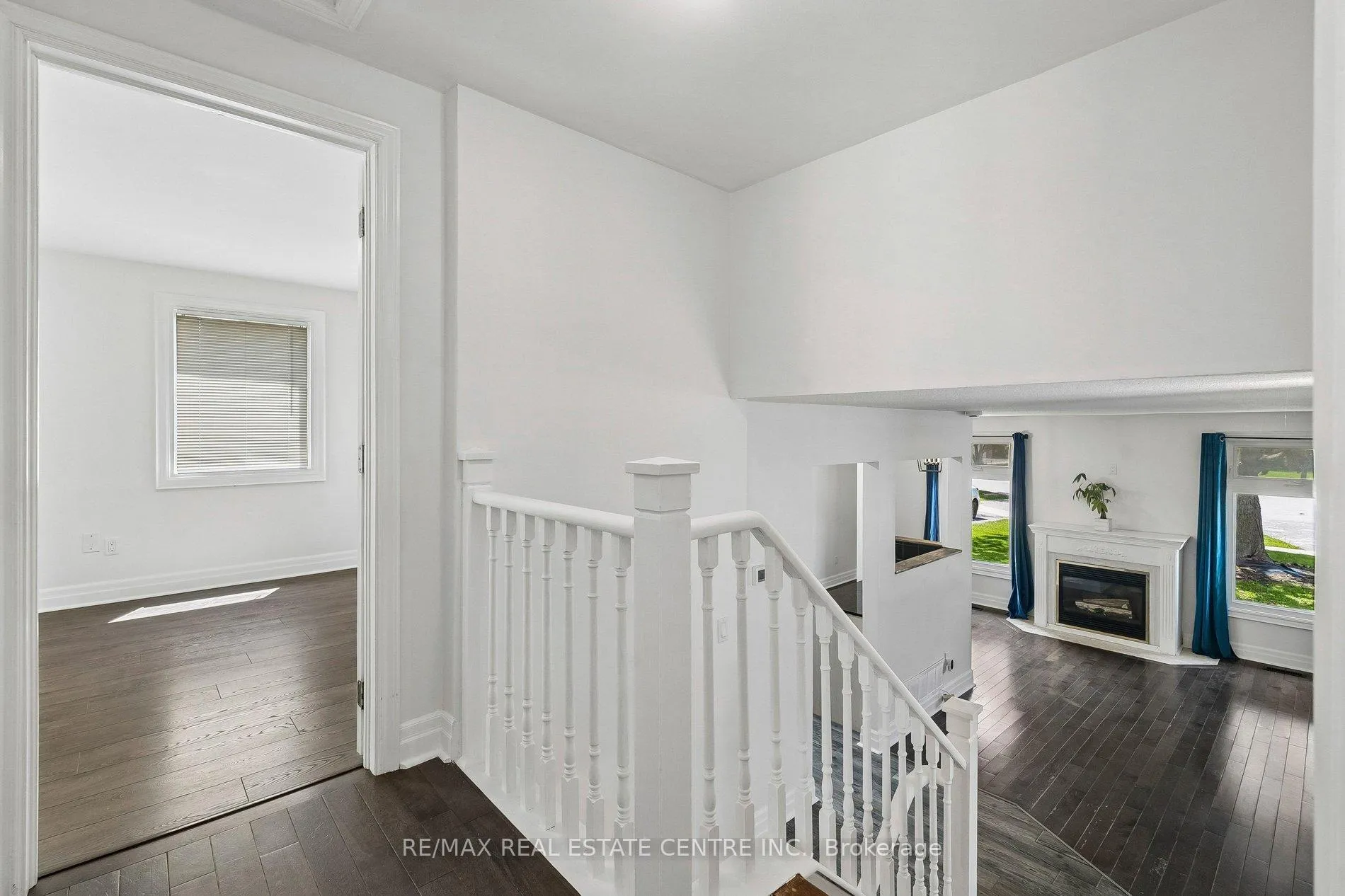 Photo 16 of 47 Christie Crescent, Barrie, Letitia Heights — HOMEH