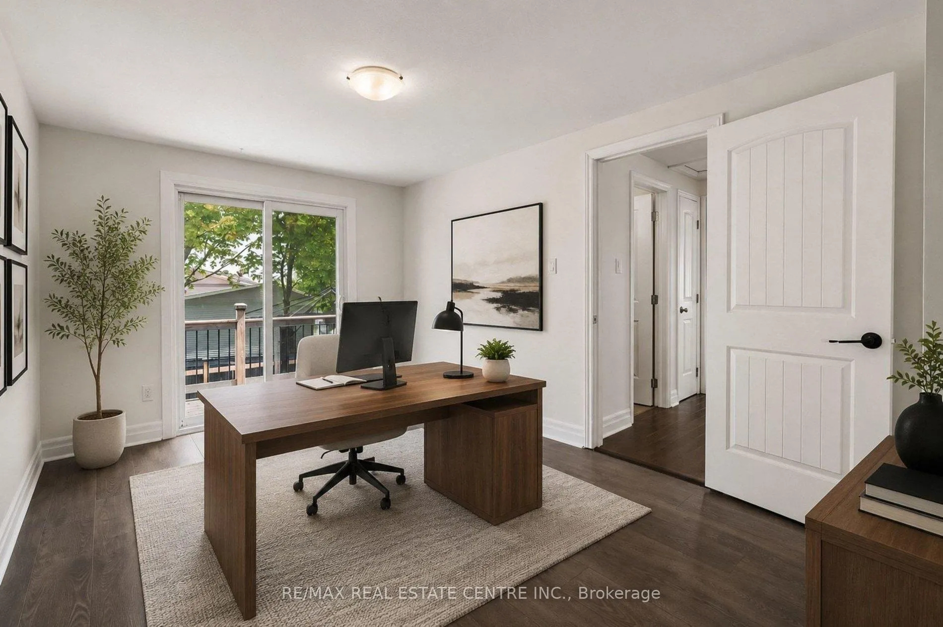 Photo 24 of 47 Christie Crescent, Barrie, Letitia Heights — HOMEH