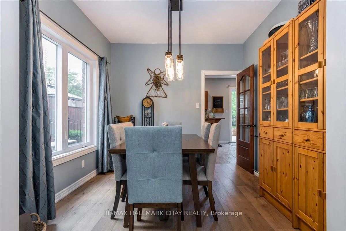 Photo 8 of 85 Miller Drive, Barrie, Edgehill Drive — HOMEH
