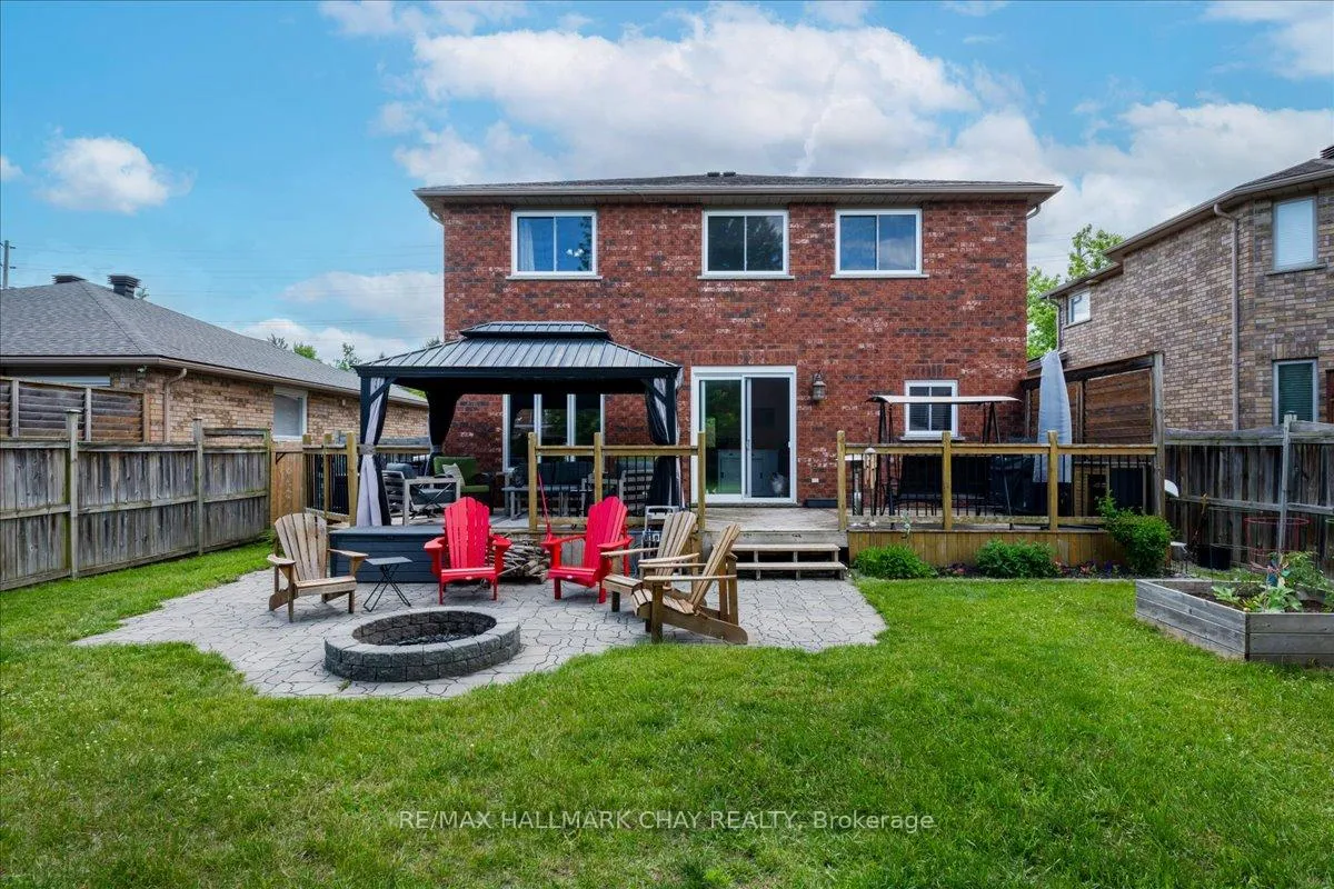 Photo 22 of 85 Miller Drive, Barrie, Edgehill Drive — HOMEH
