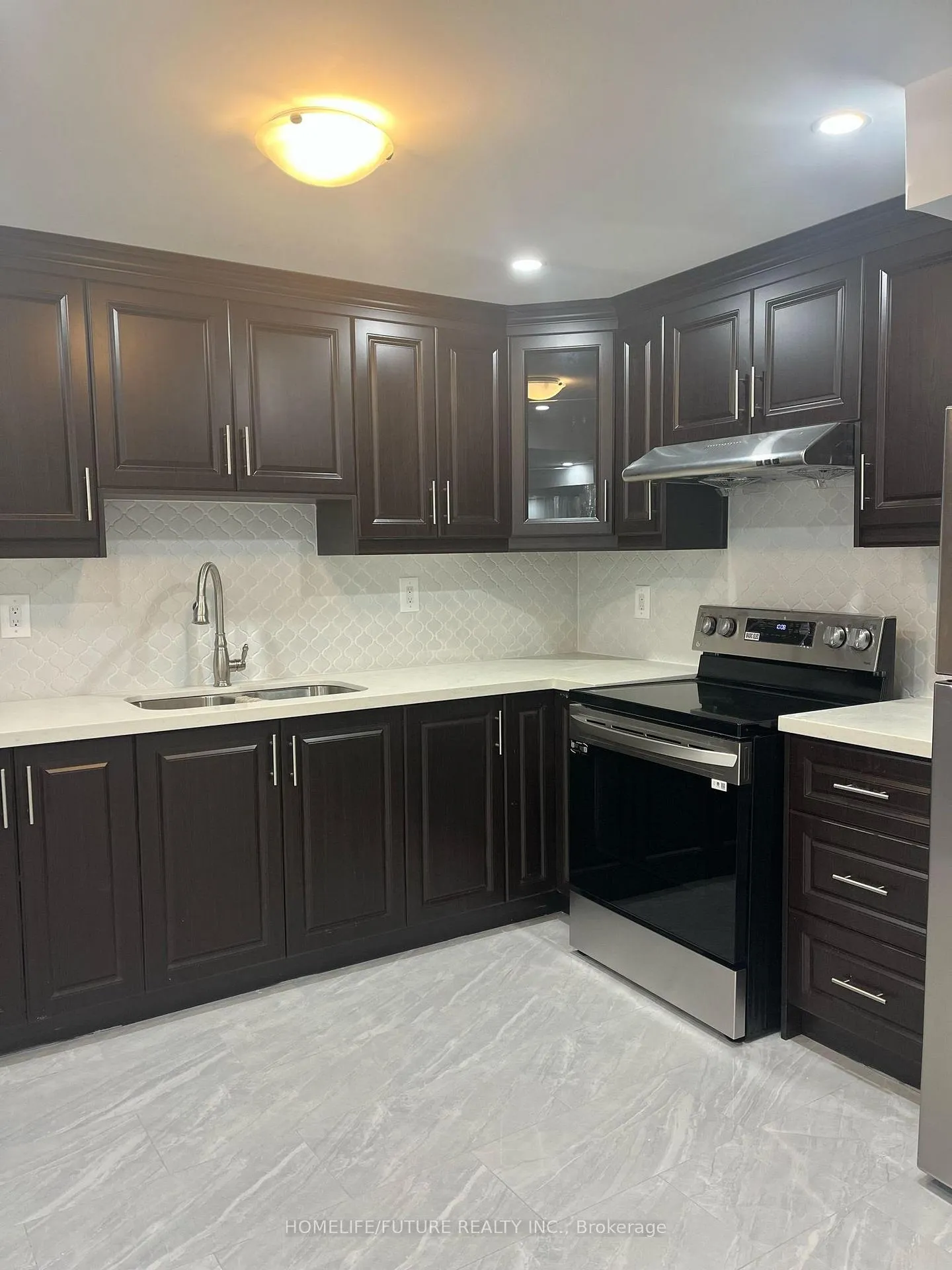 Photo 2 of Unit Bsmt, 18 Allness Road, Brampton, Fletcher's Meadow — HOMEH