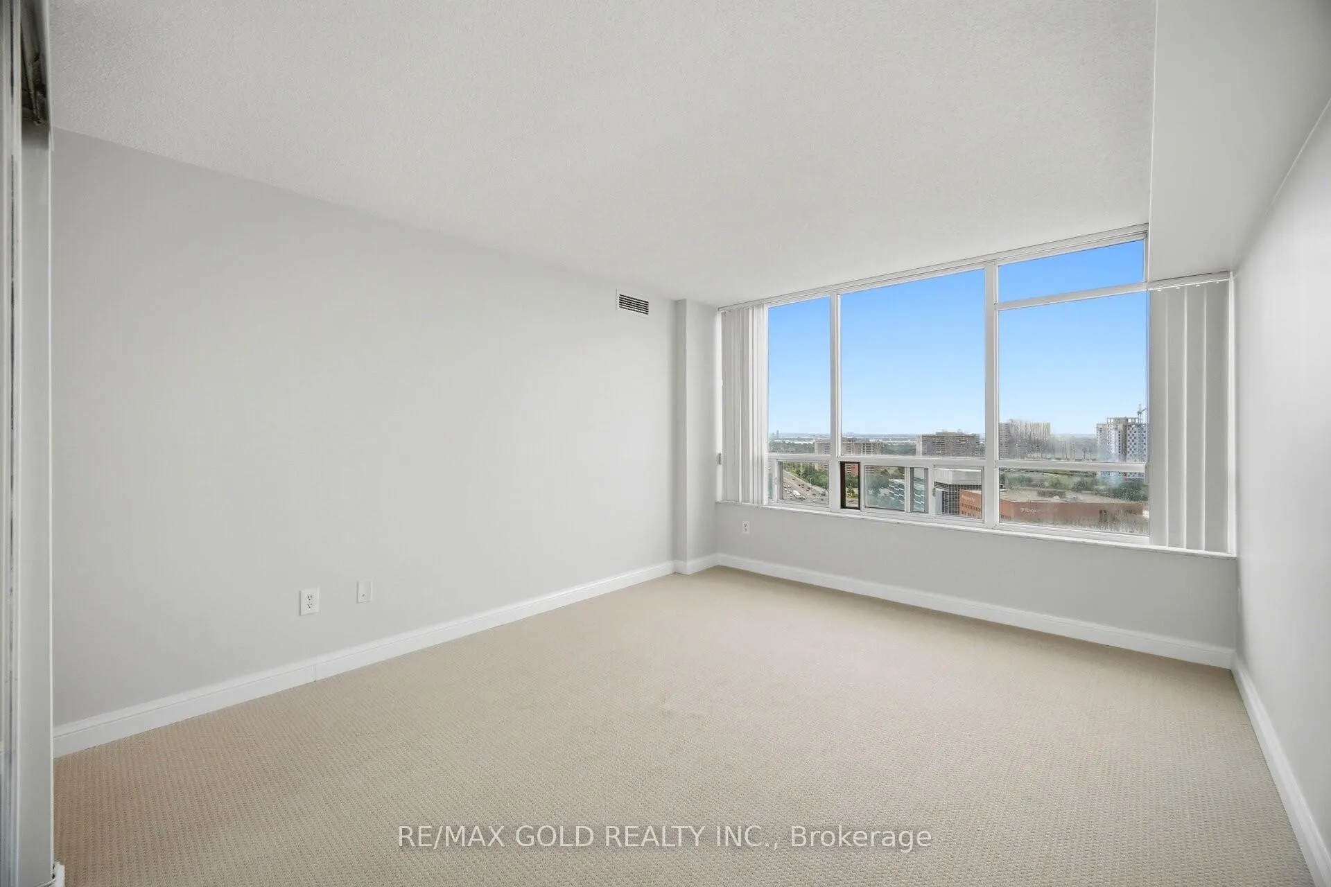 Photo 11 of Unit 1908, 22 Hanover Road, Brampton, Queen Street Corridor — HOMEH