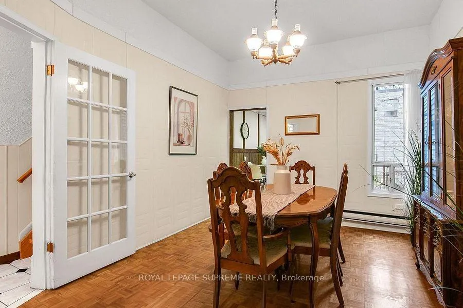 Photo 10 of 163 Beaconsfield Avenue, Toronto, Little Portugal — HOMEH
