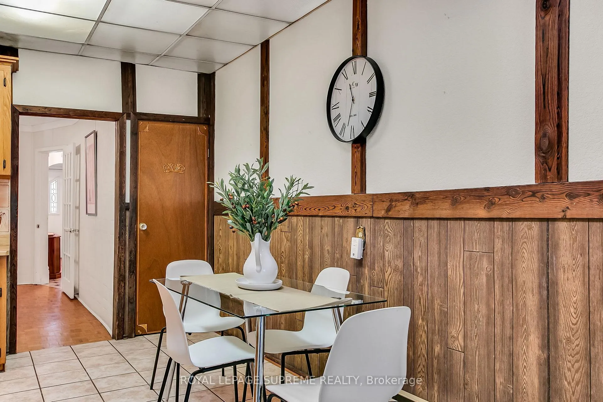 Photo 19 of 163 Beaconsfield Avenue, Toronto, Little Portugal — HOMEH