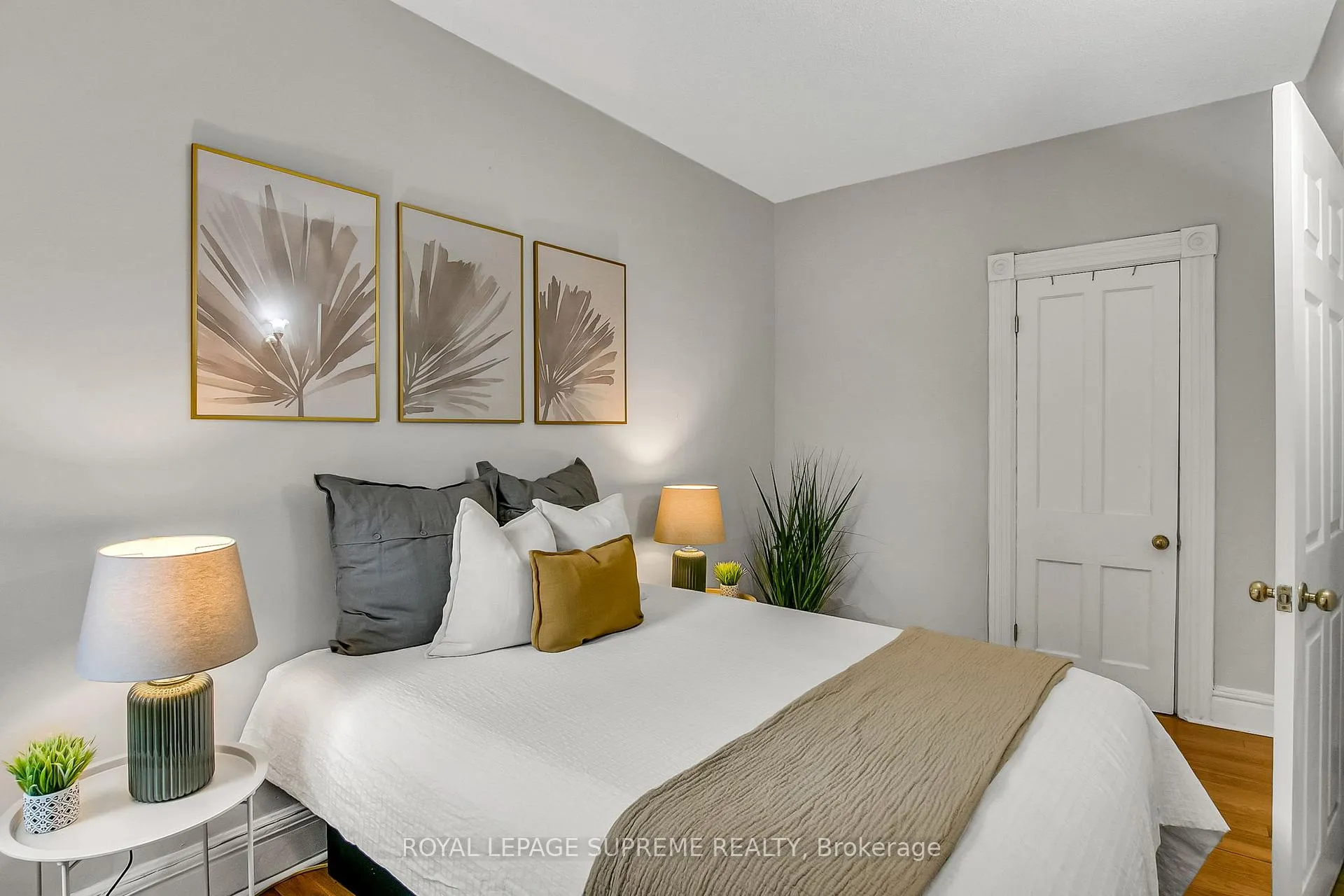 Photo 30 of 163 Beaconsfield Avenue, Toronto, Little Portugal — HOMEH
