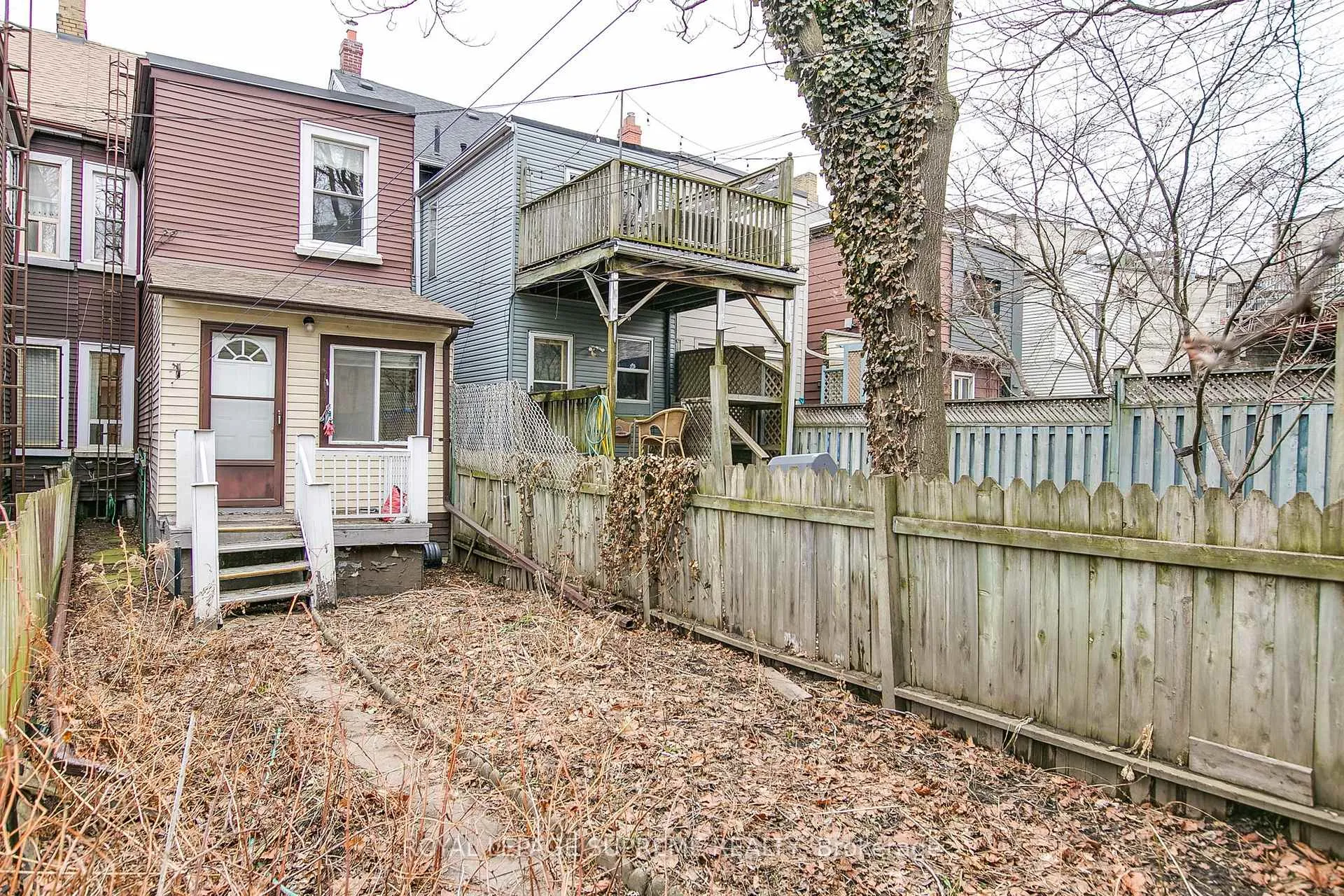 Photo 33 of 163 Beaconsfield Avenue, Toronto, Little Portugal — HOMEH