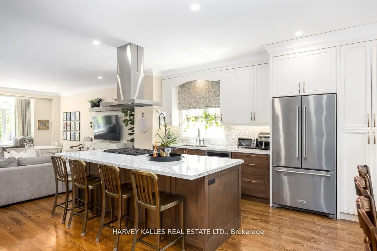 Photo 8 of 526 Melrose Avenue, Toronto, Bedford Park-Nortown — HOMEH